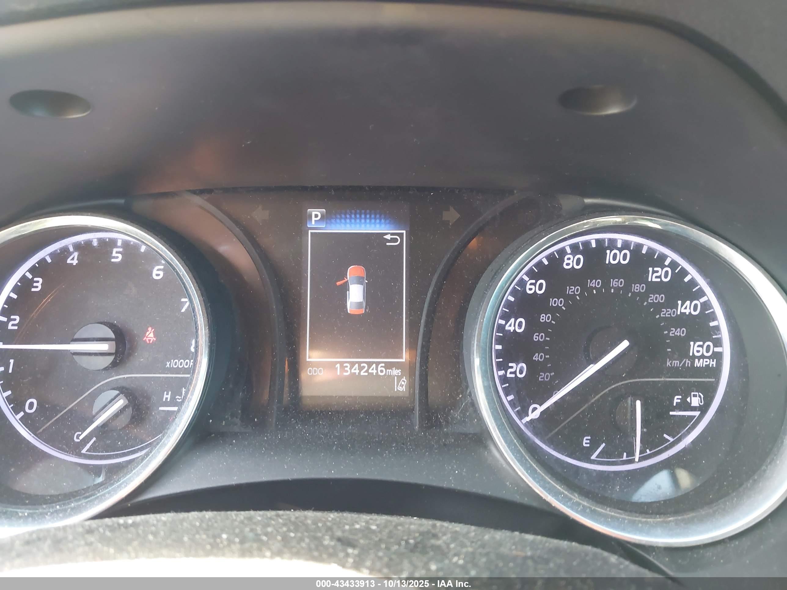 TOYOTA CAMRY image 7