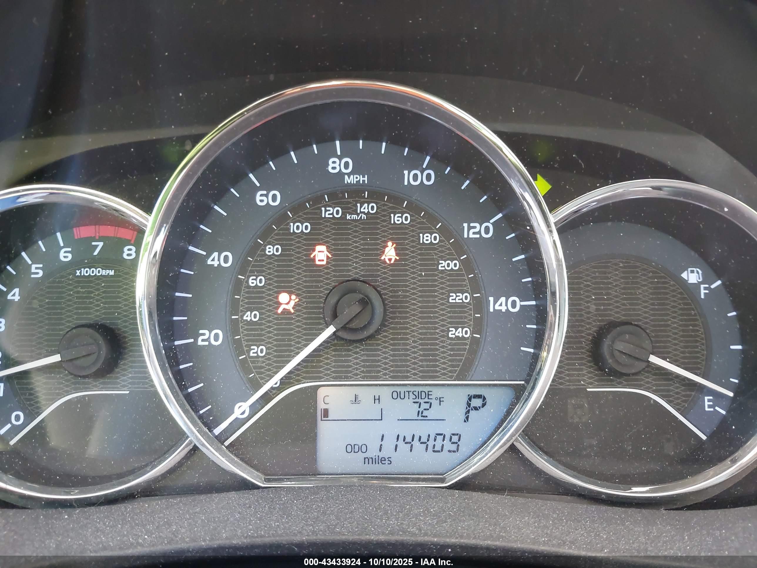 TOYOTA COROLLA image 7
