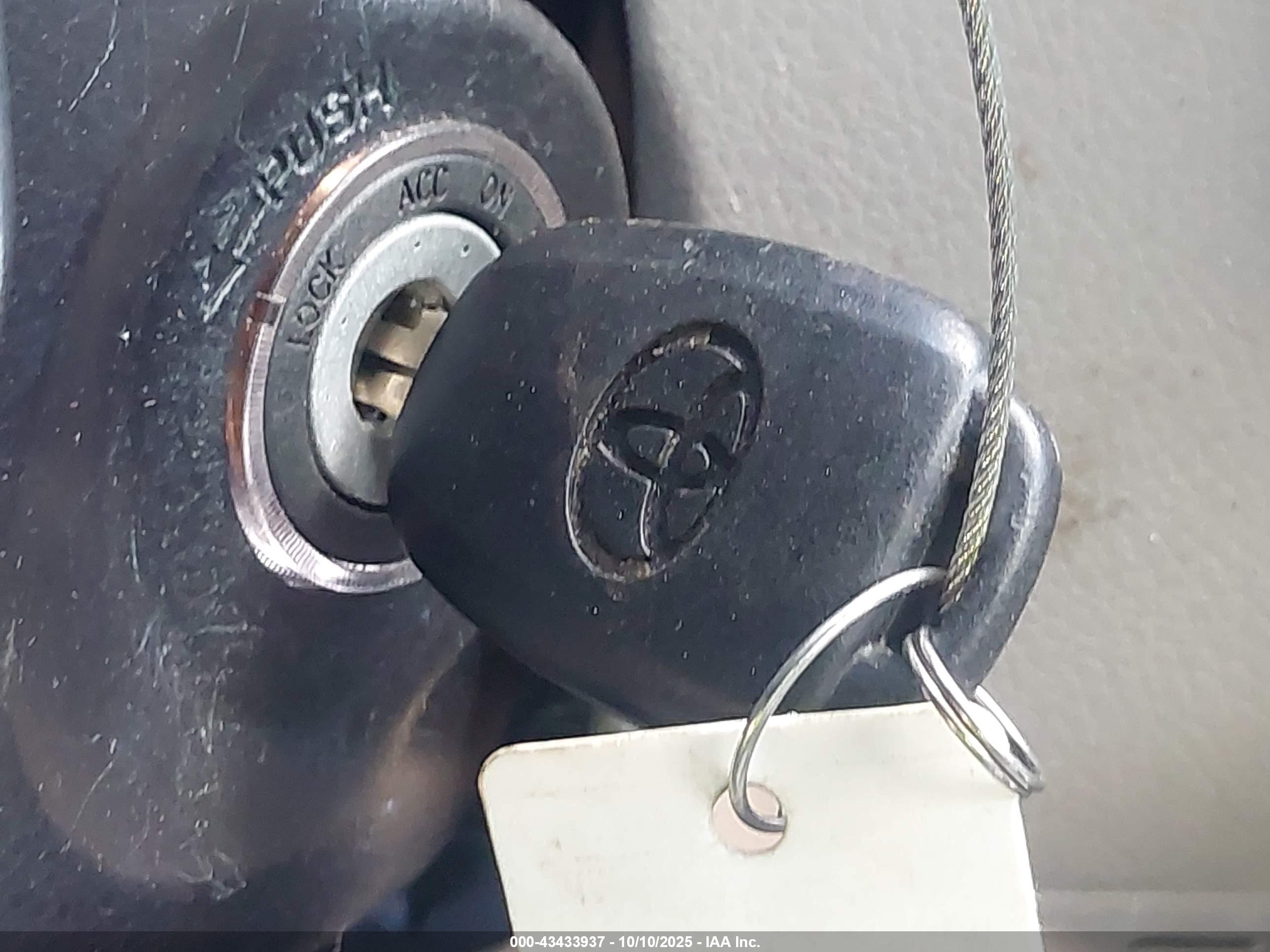 TOYOTA HIGHLANDER image 11