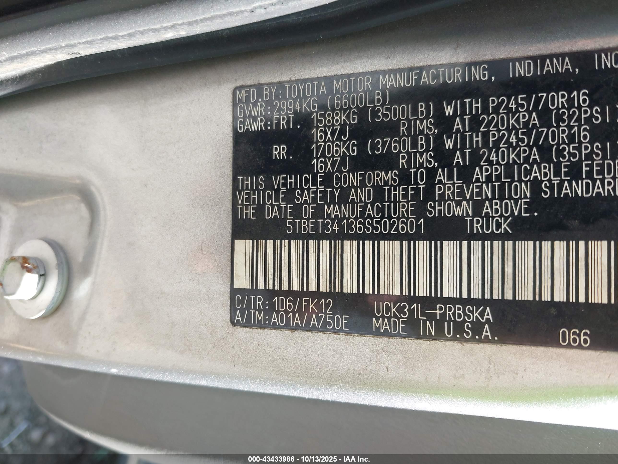 TOYOTA TUNDRA image 9