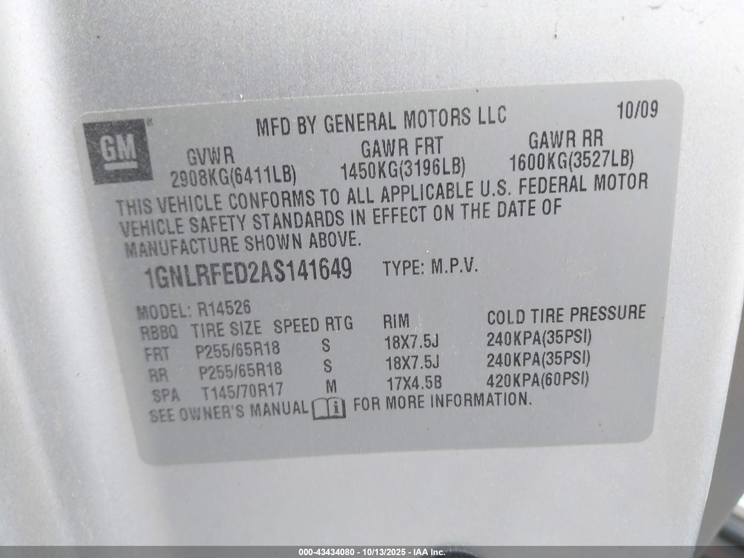 CHEVROLET TRAVERSE image 9