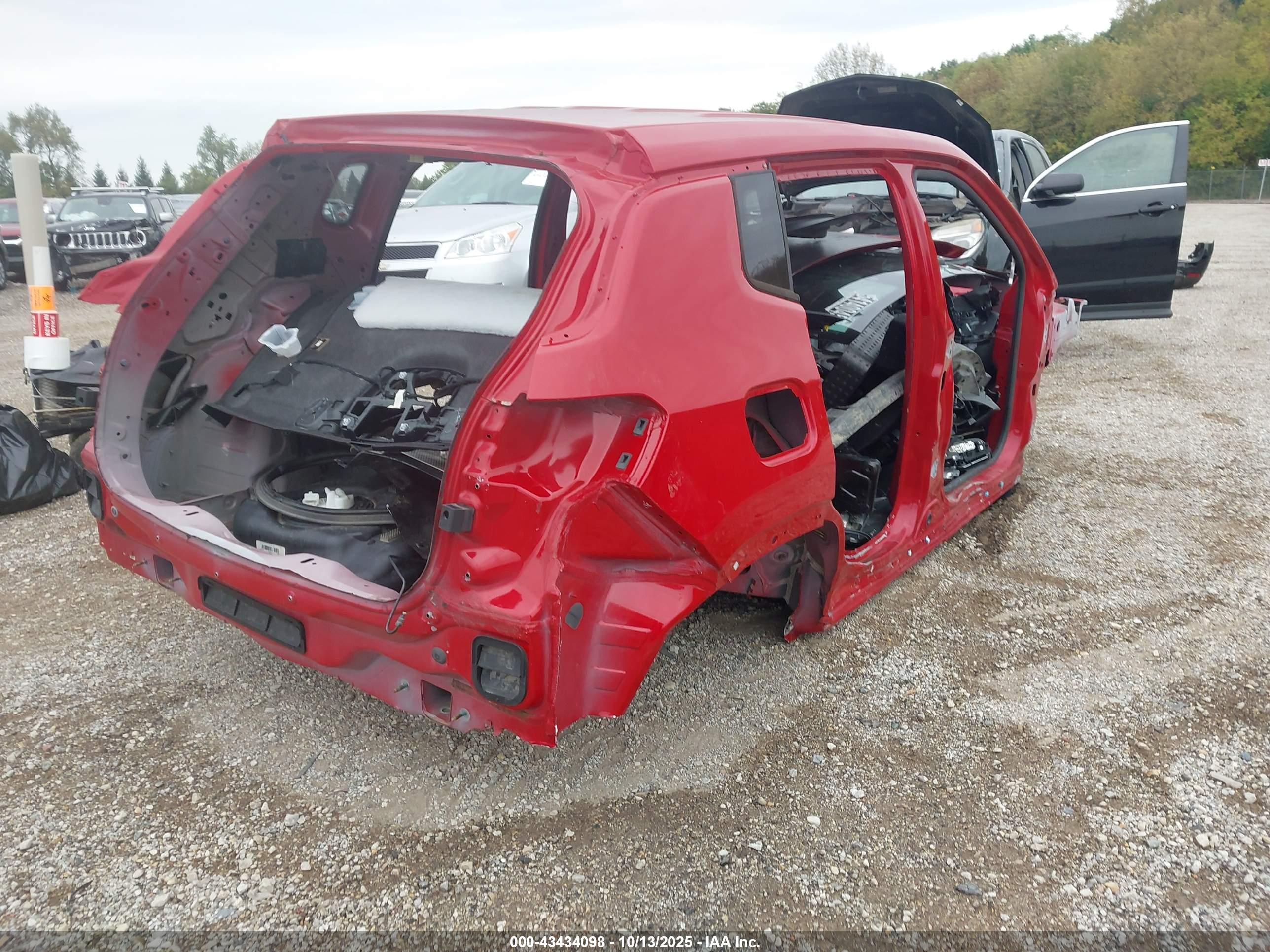 JEEP COMPASS image 4