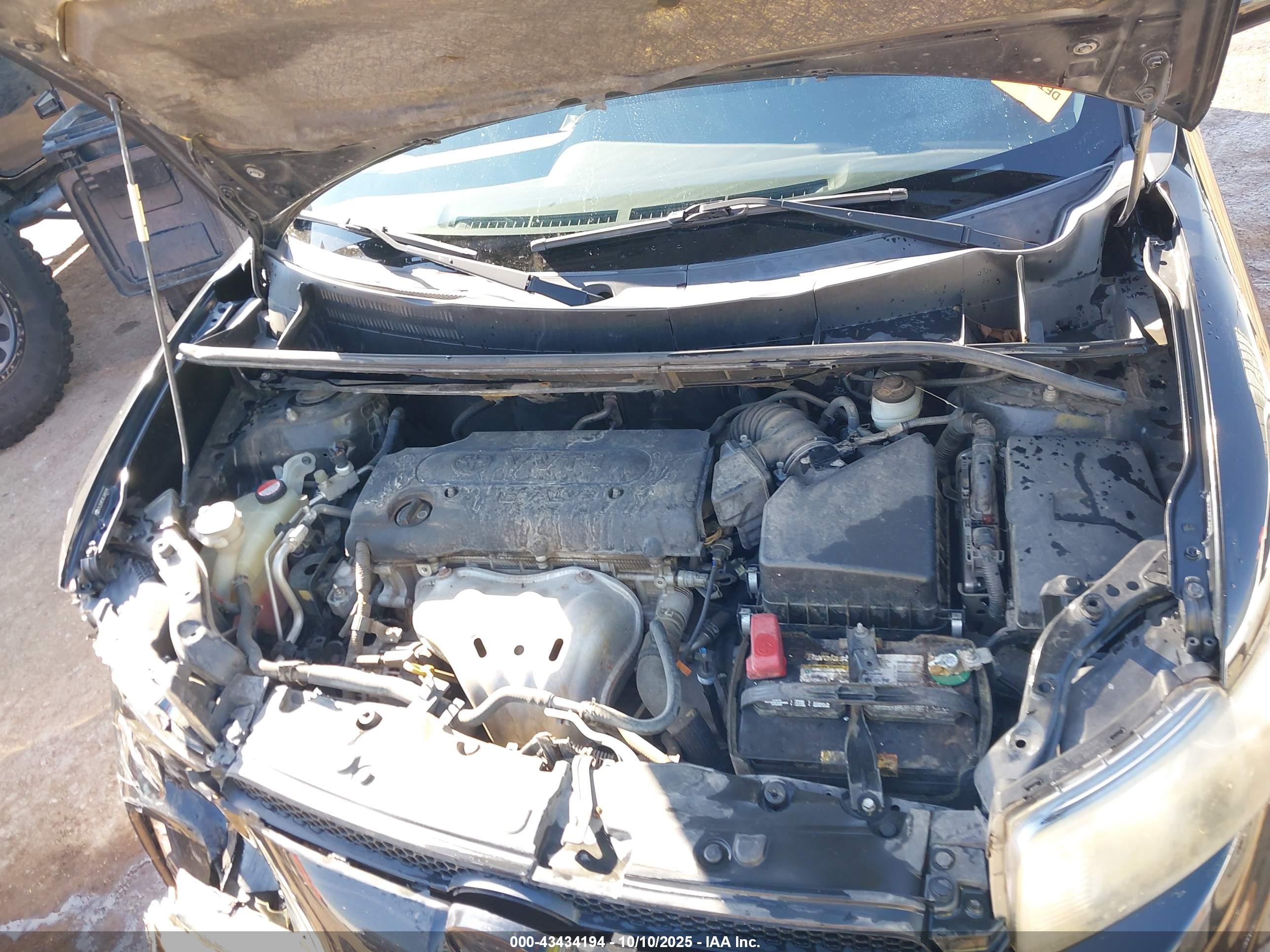 SCION XB image 10