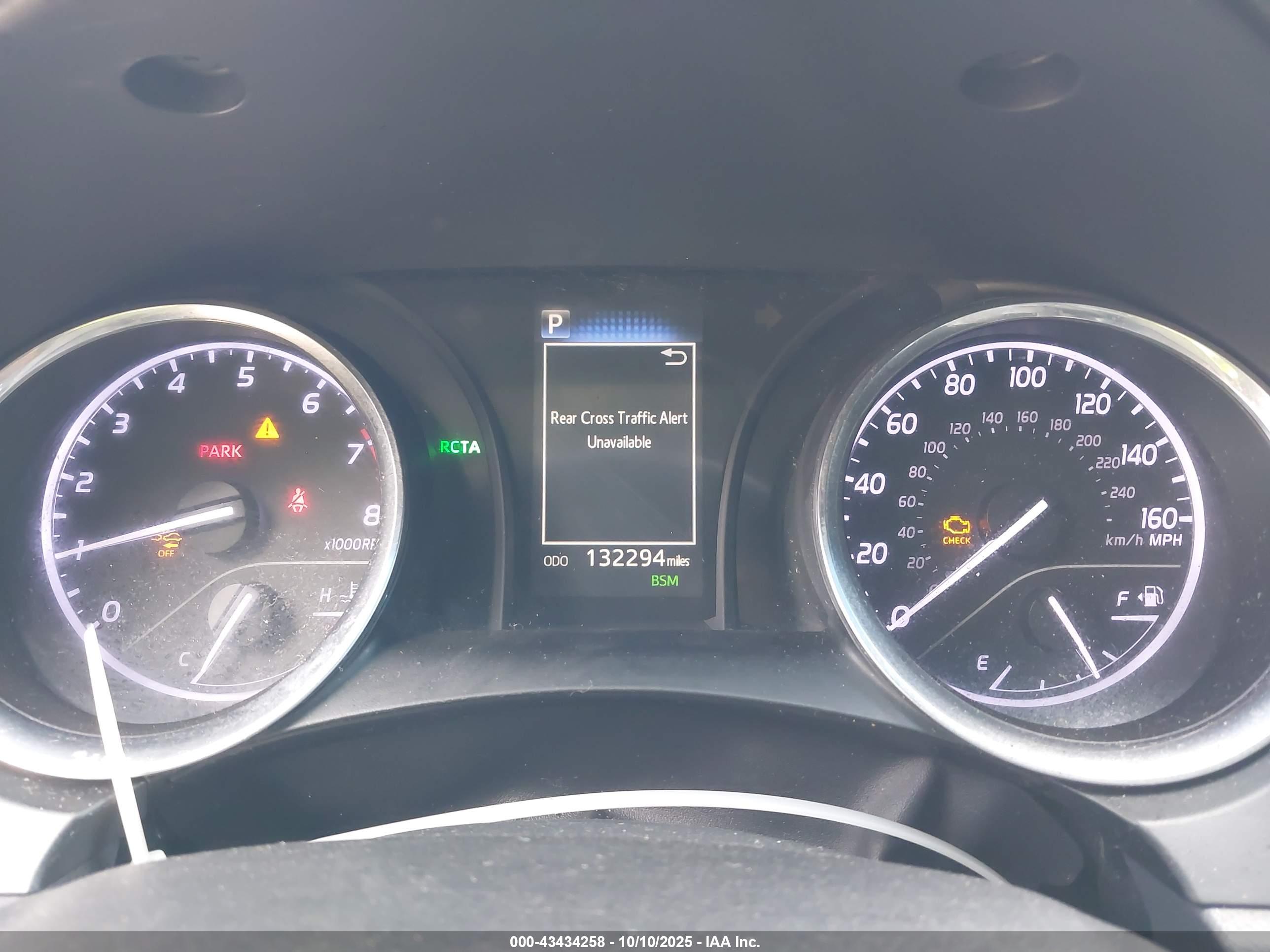 TOYOTA CAMRY image 7