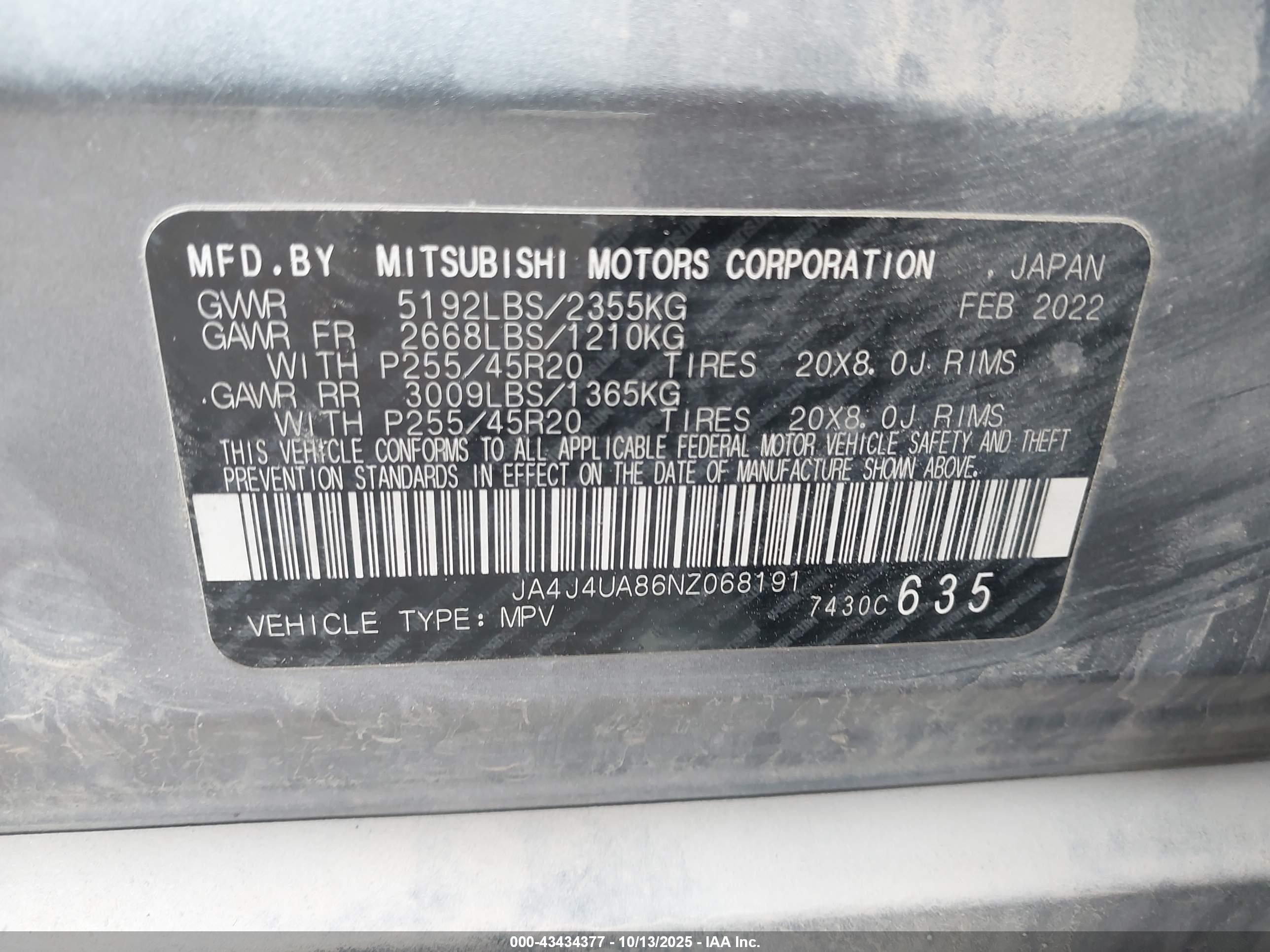 MITSUBISHI OUTLANDER image 9