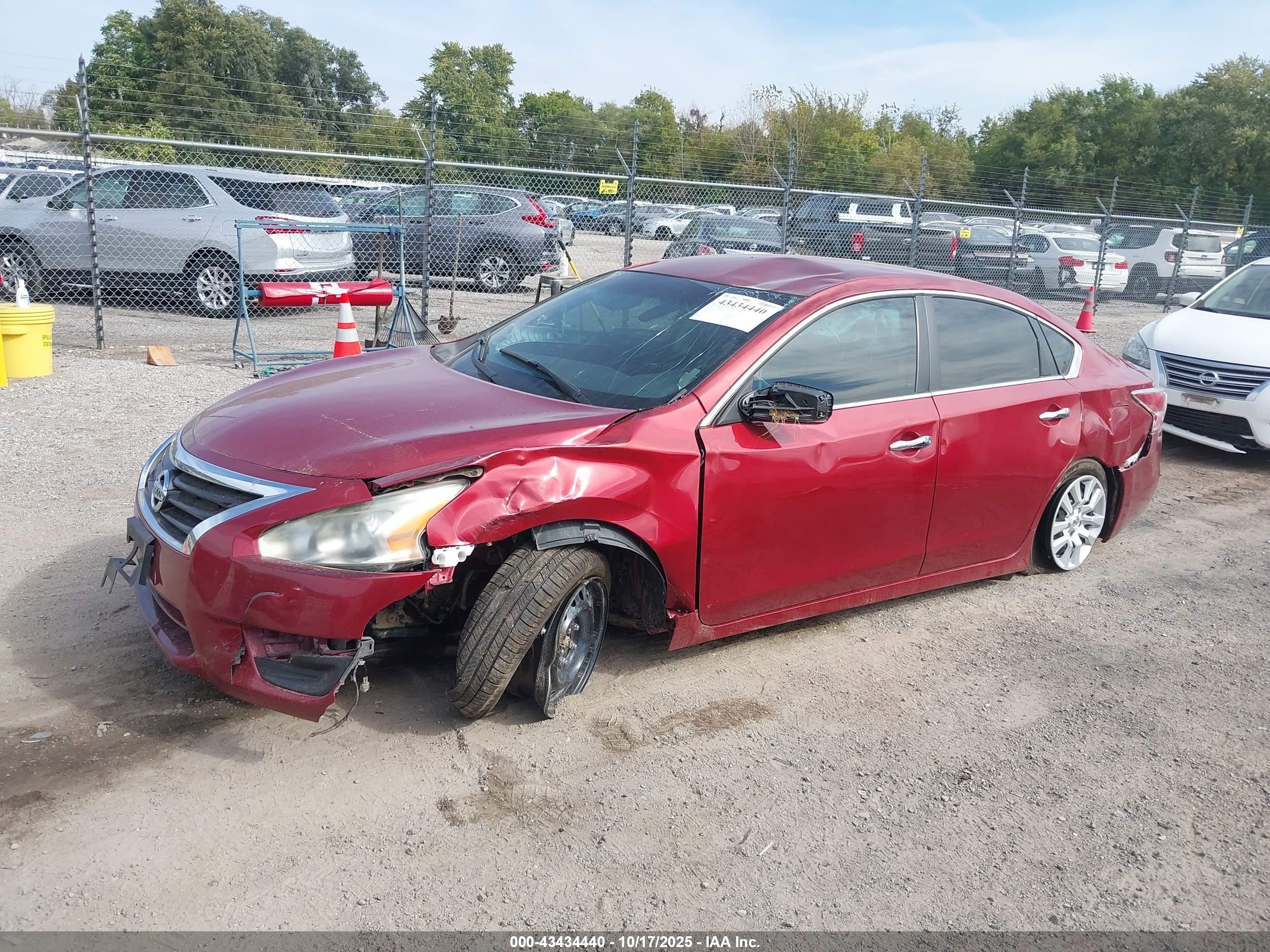 NISSAN ALTIMA image 2