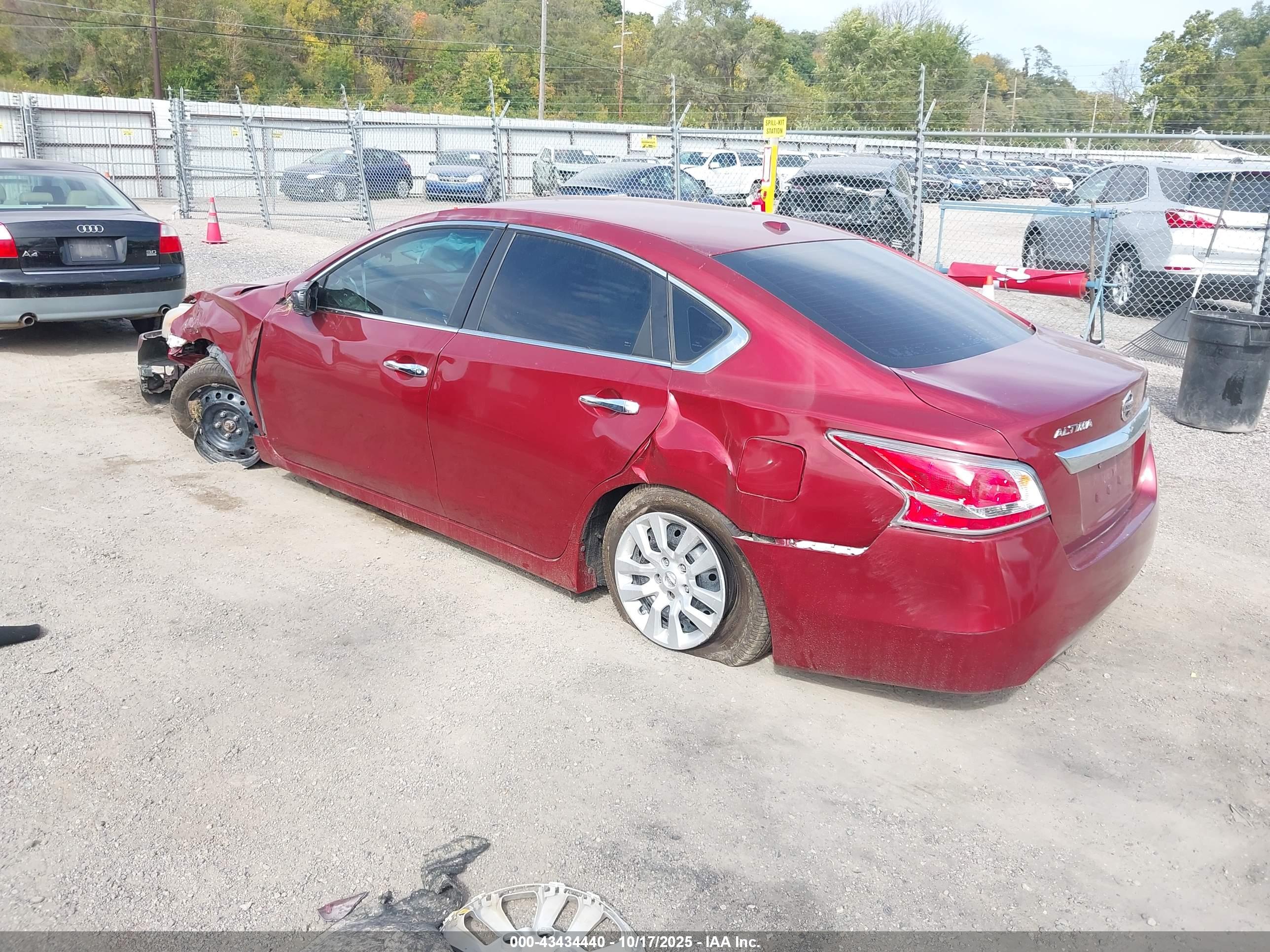 NISSAN ALTIMA image 3