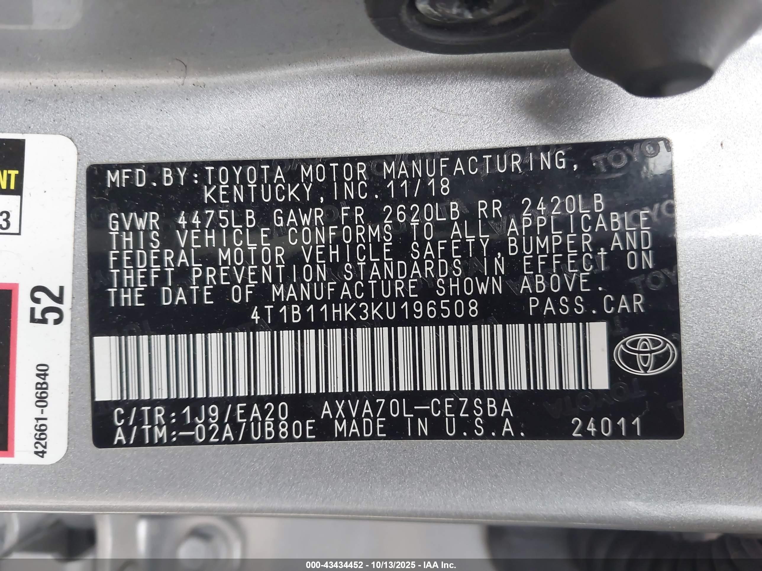 TOYOTA CAMRY image 9