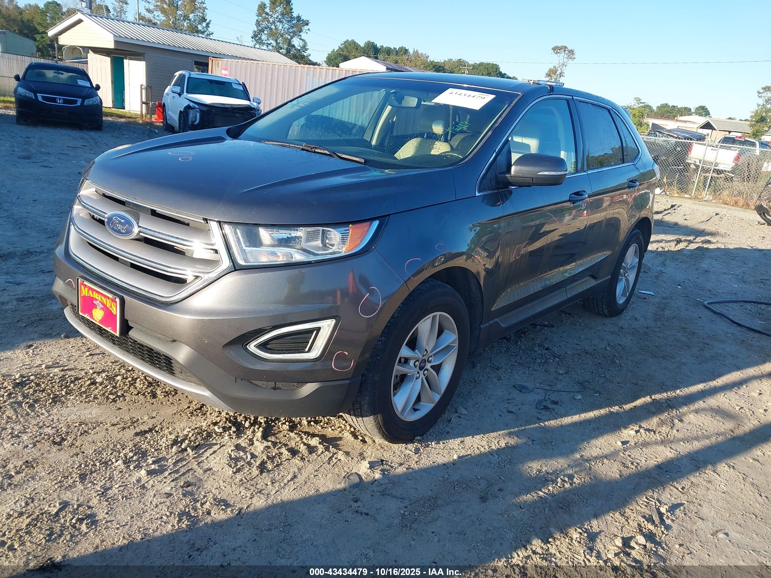 FORD EDGE image 2