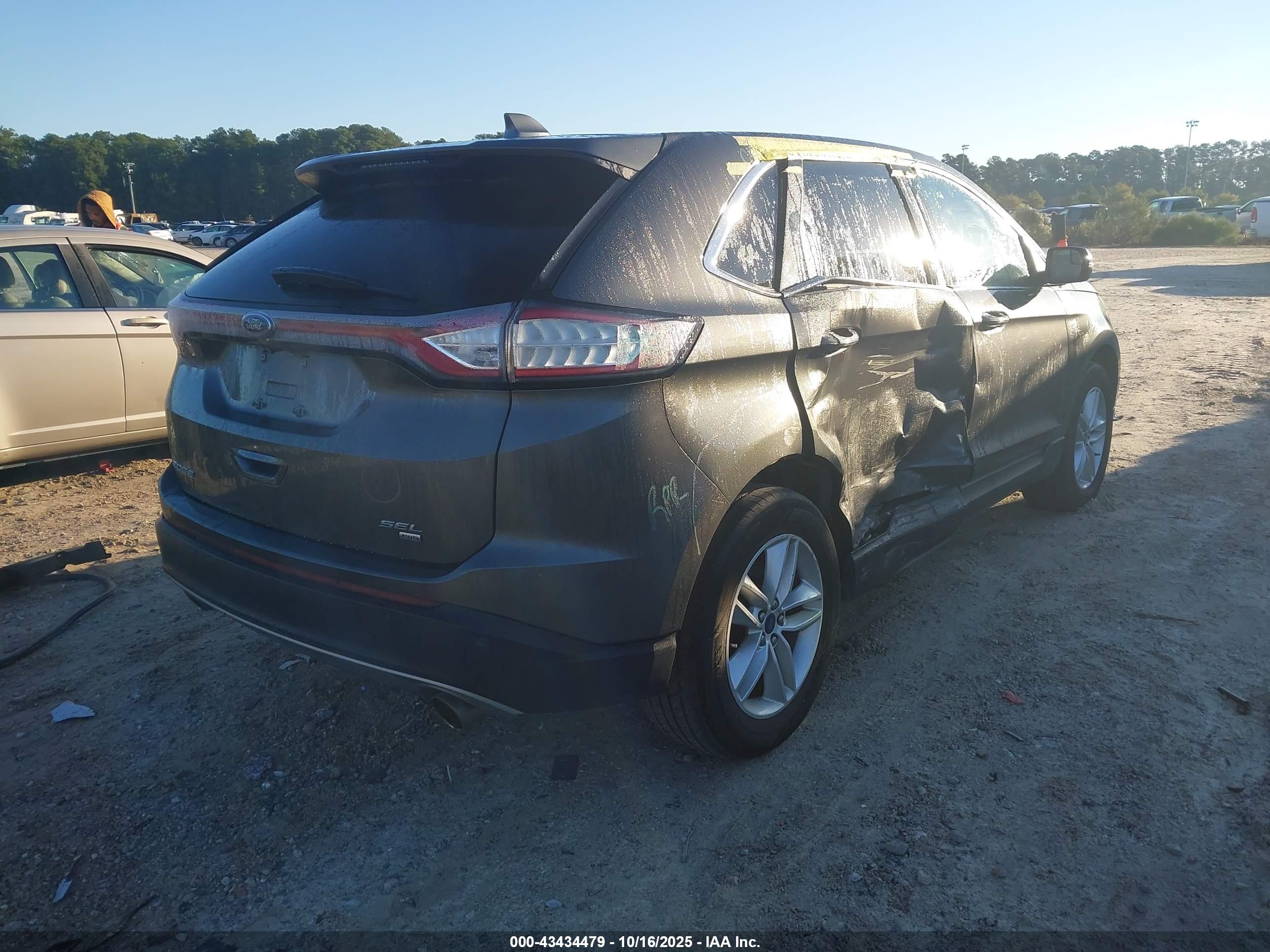 FORD EDGE image 4