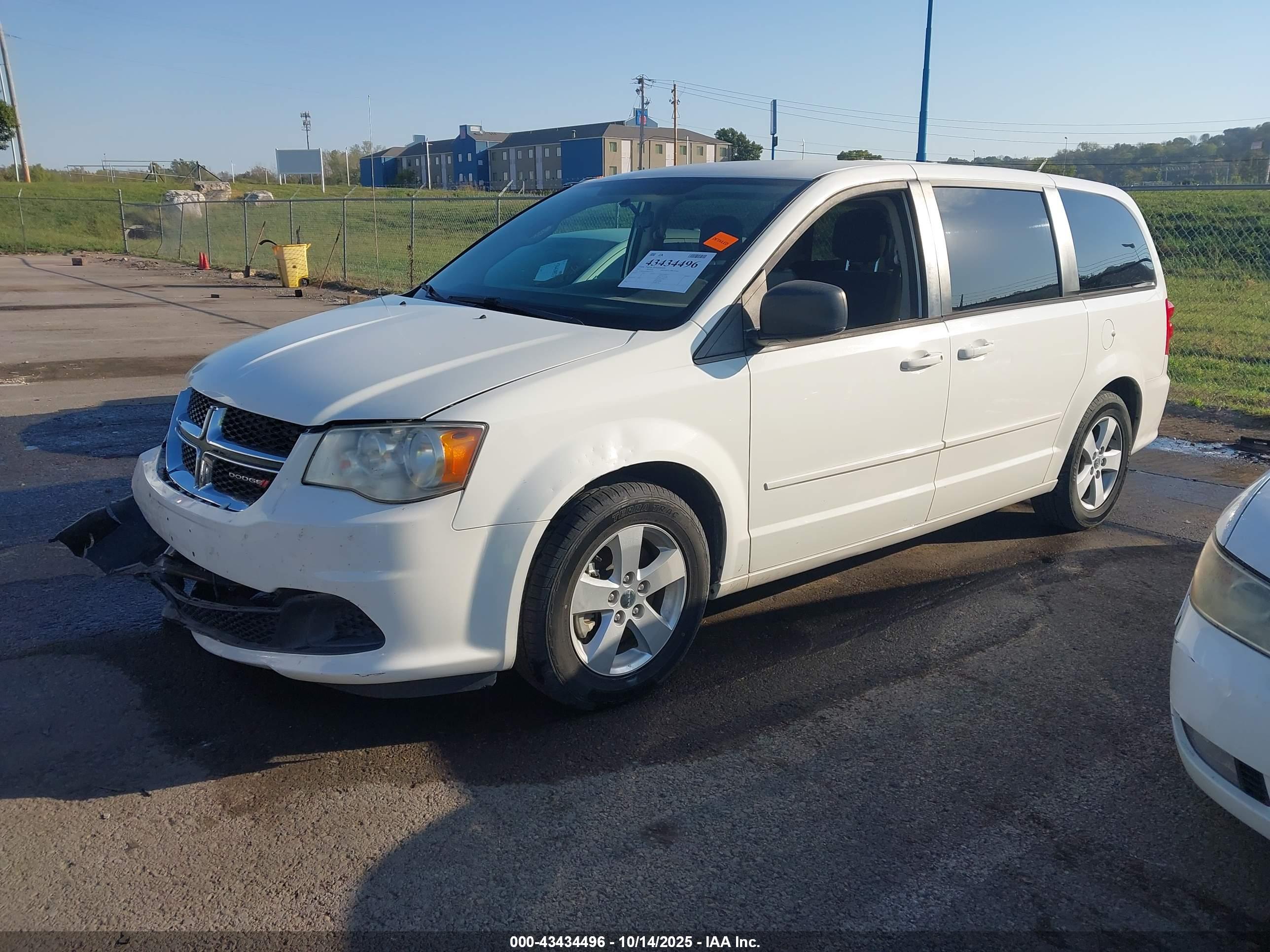 DODGE GRAND image 2
