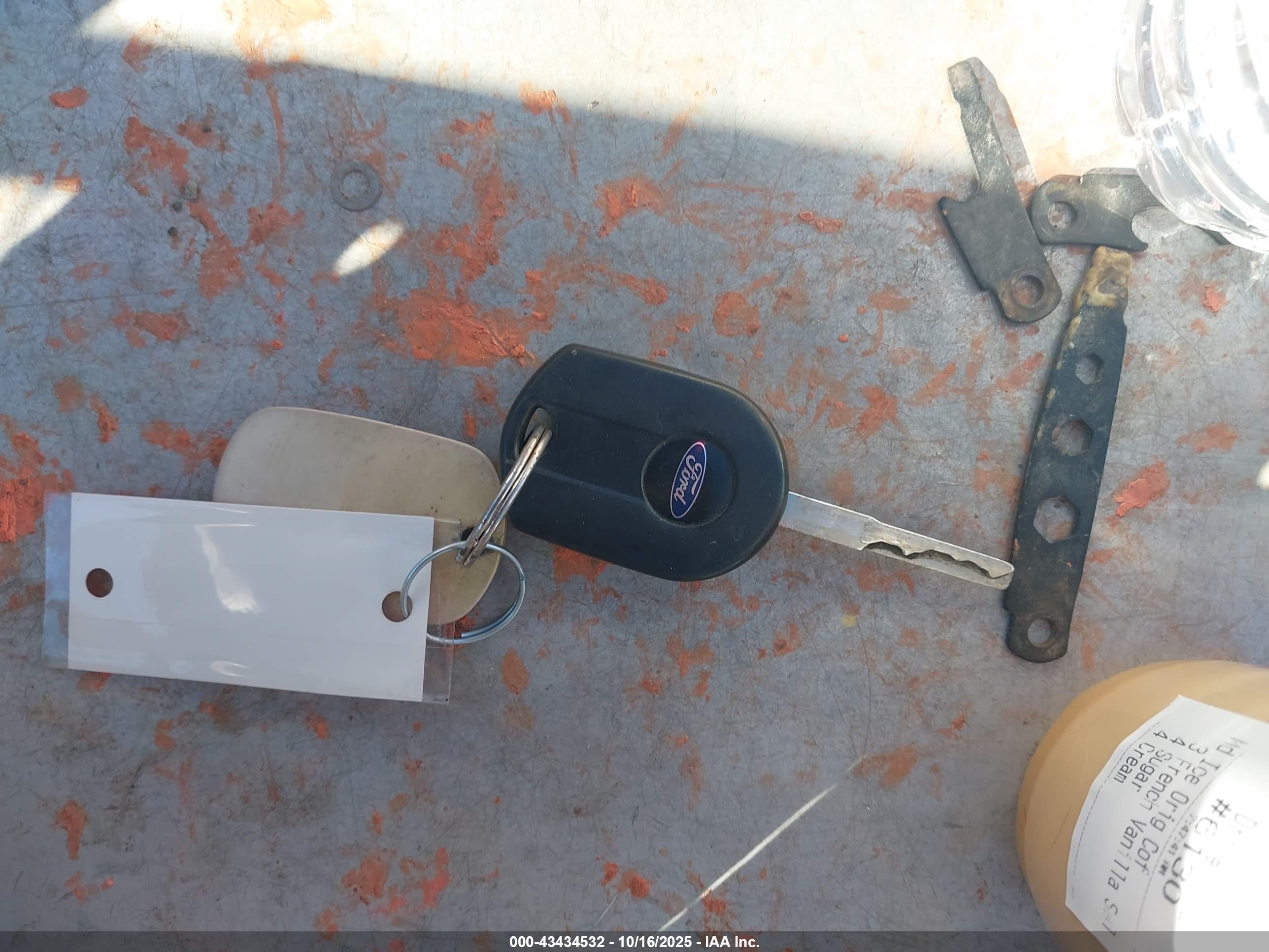 FORD TRANSIT image 11