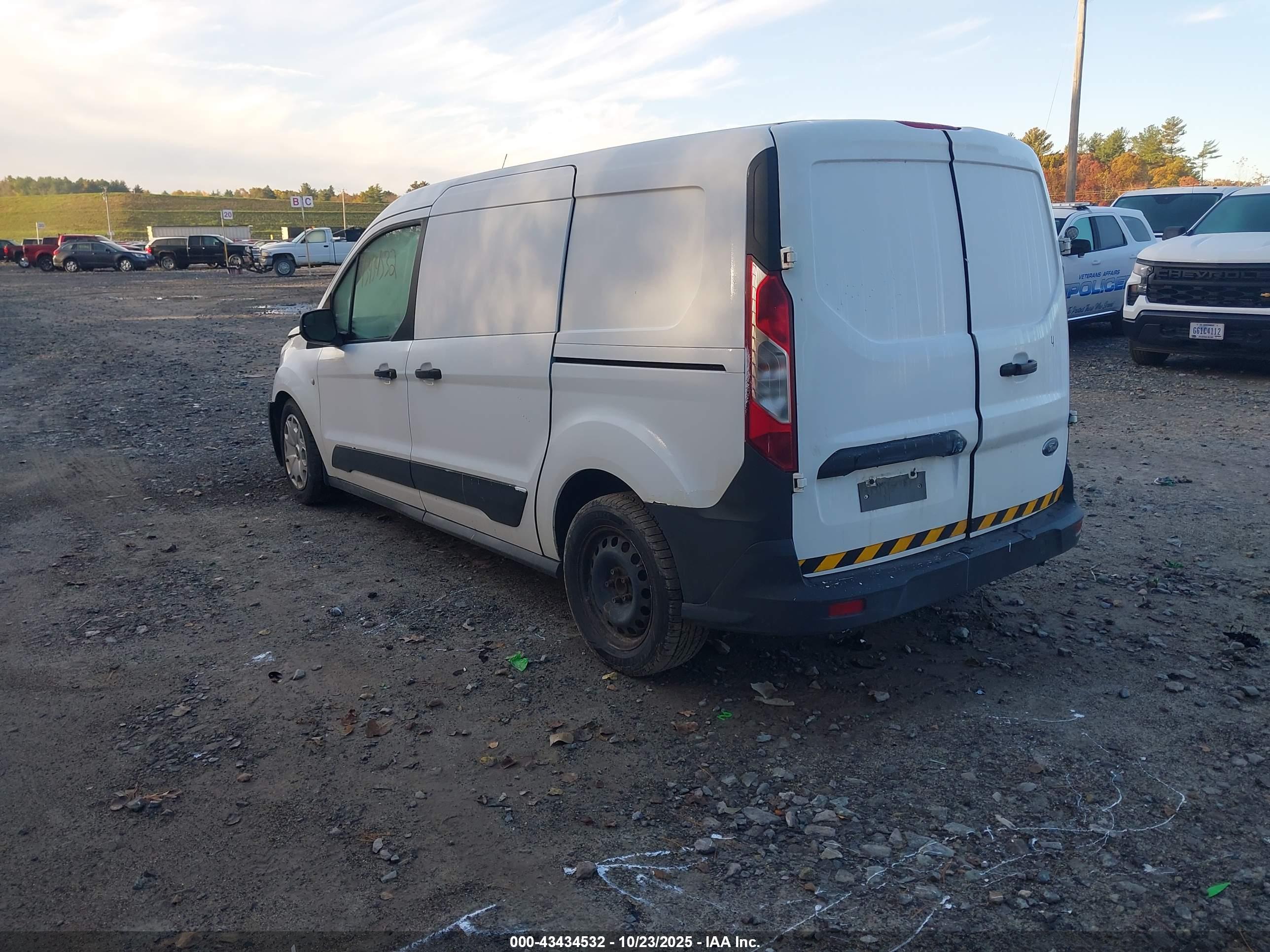 FORD TRANSIT image 3