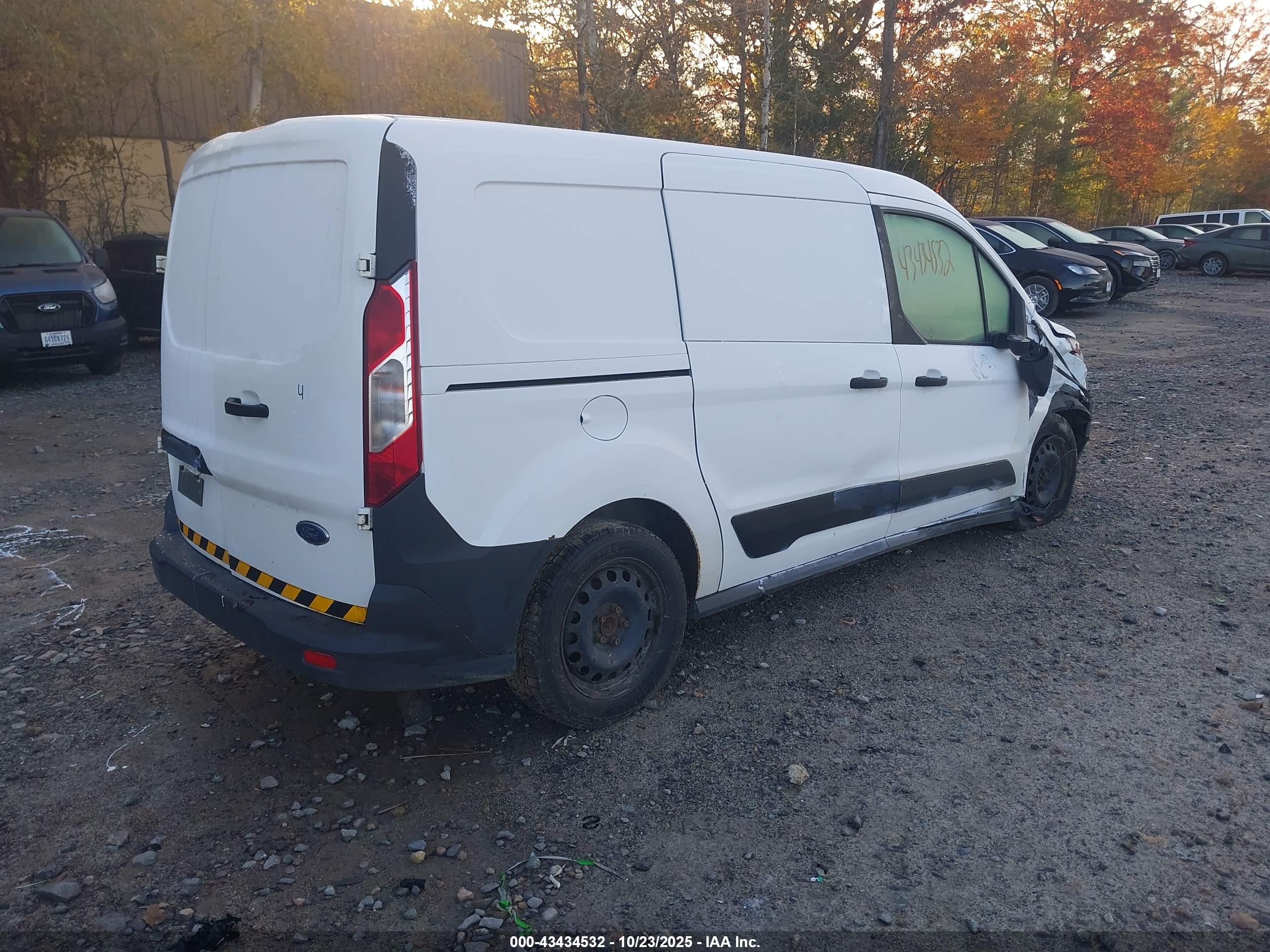 FORD TRANSIT image 4