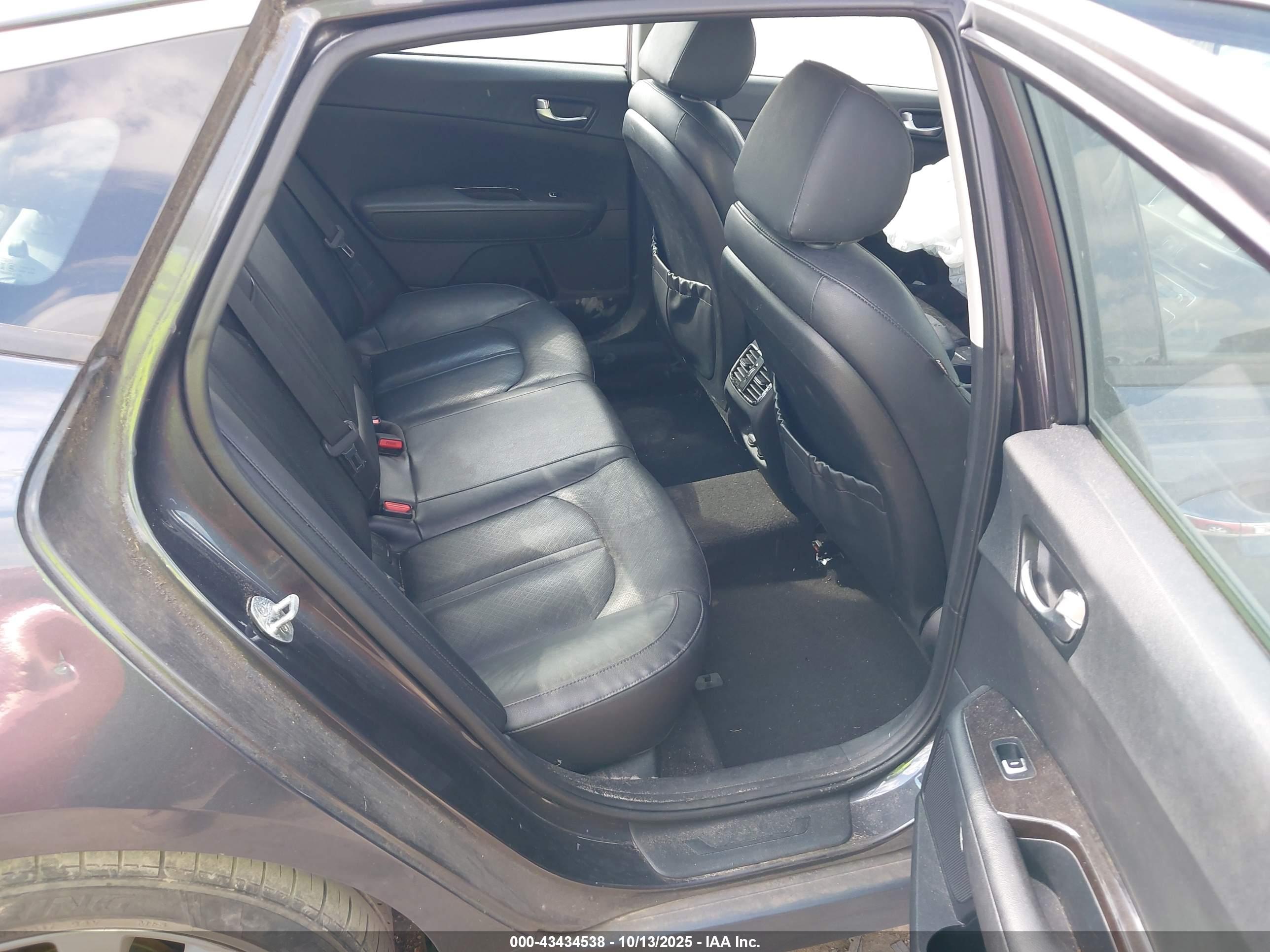 KIA OPTIMA image 8