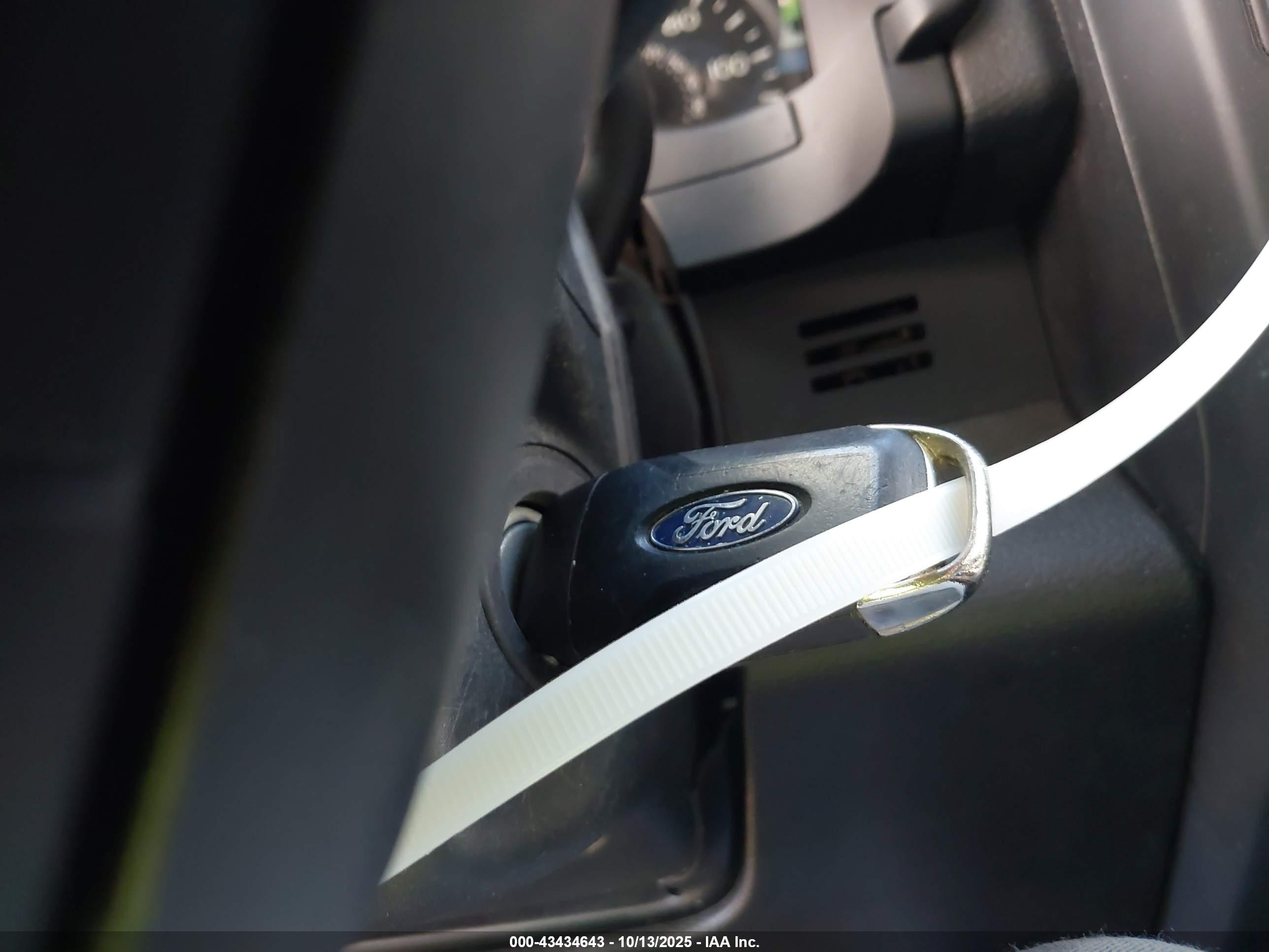 FORD F-150 image 11