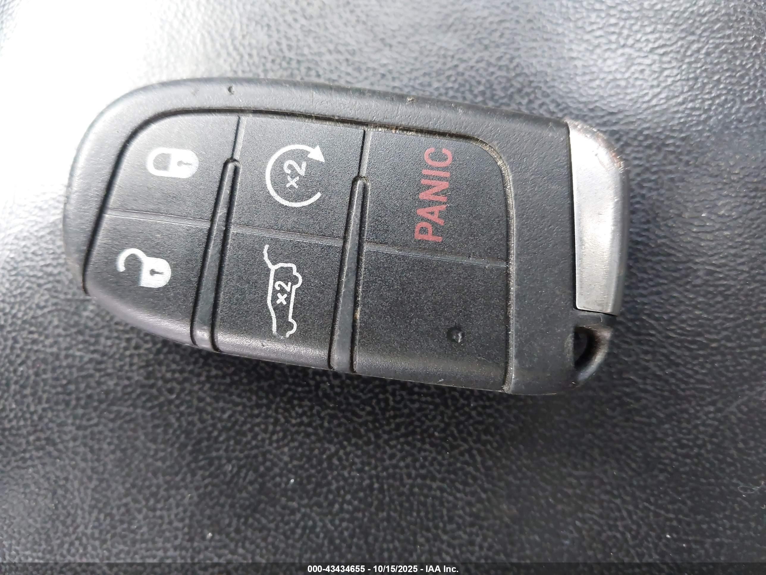 JEEP GRAND image 11