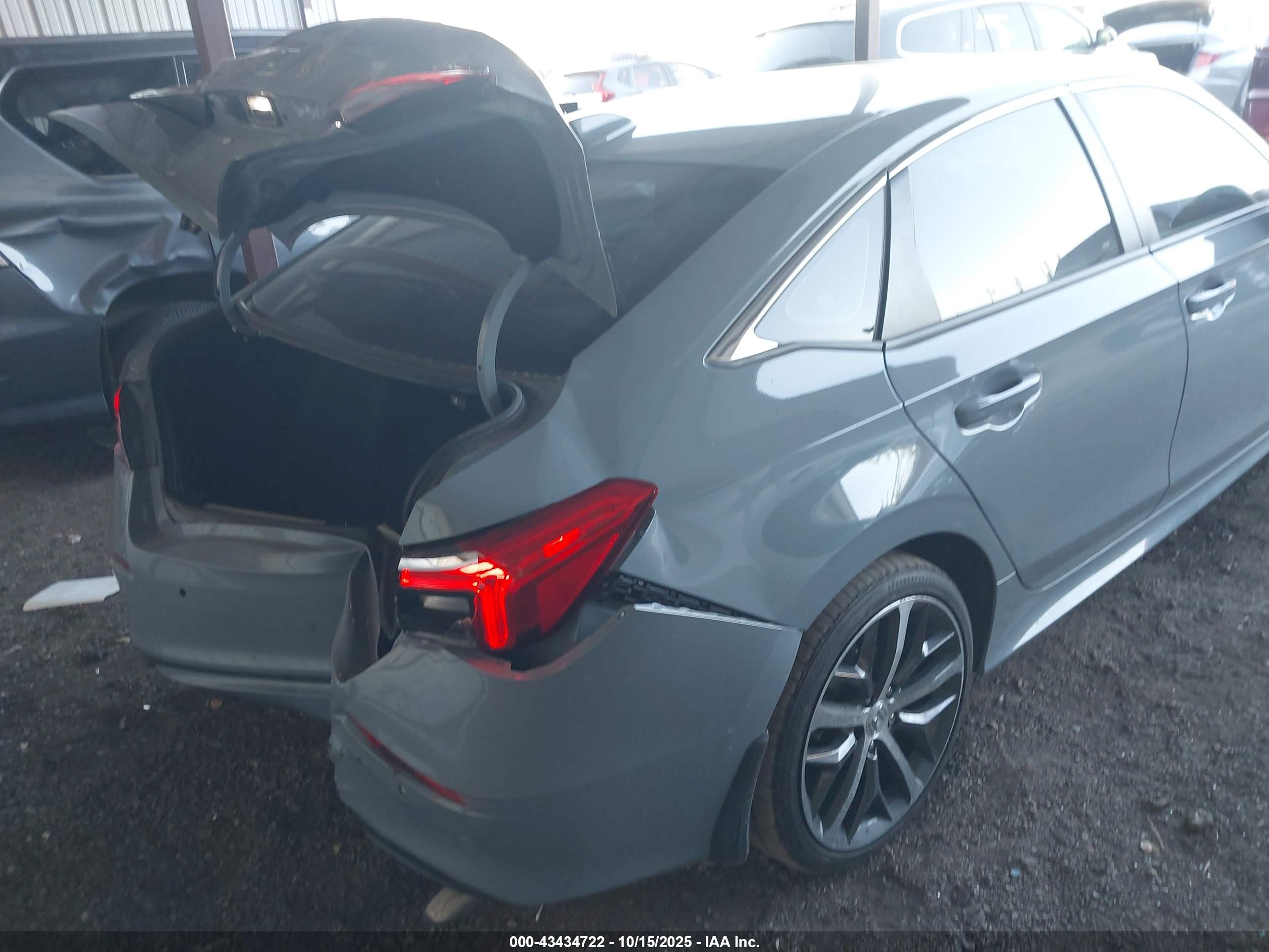 HONDA CIVIC image 6