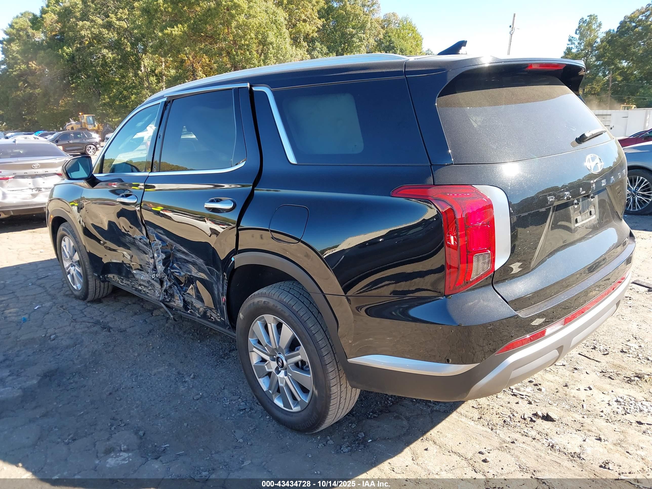 HYUNDAI PALISADE image 3
