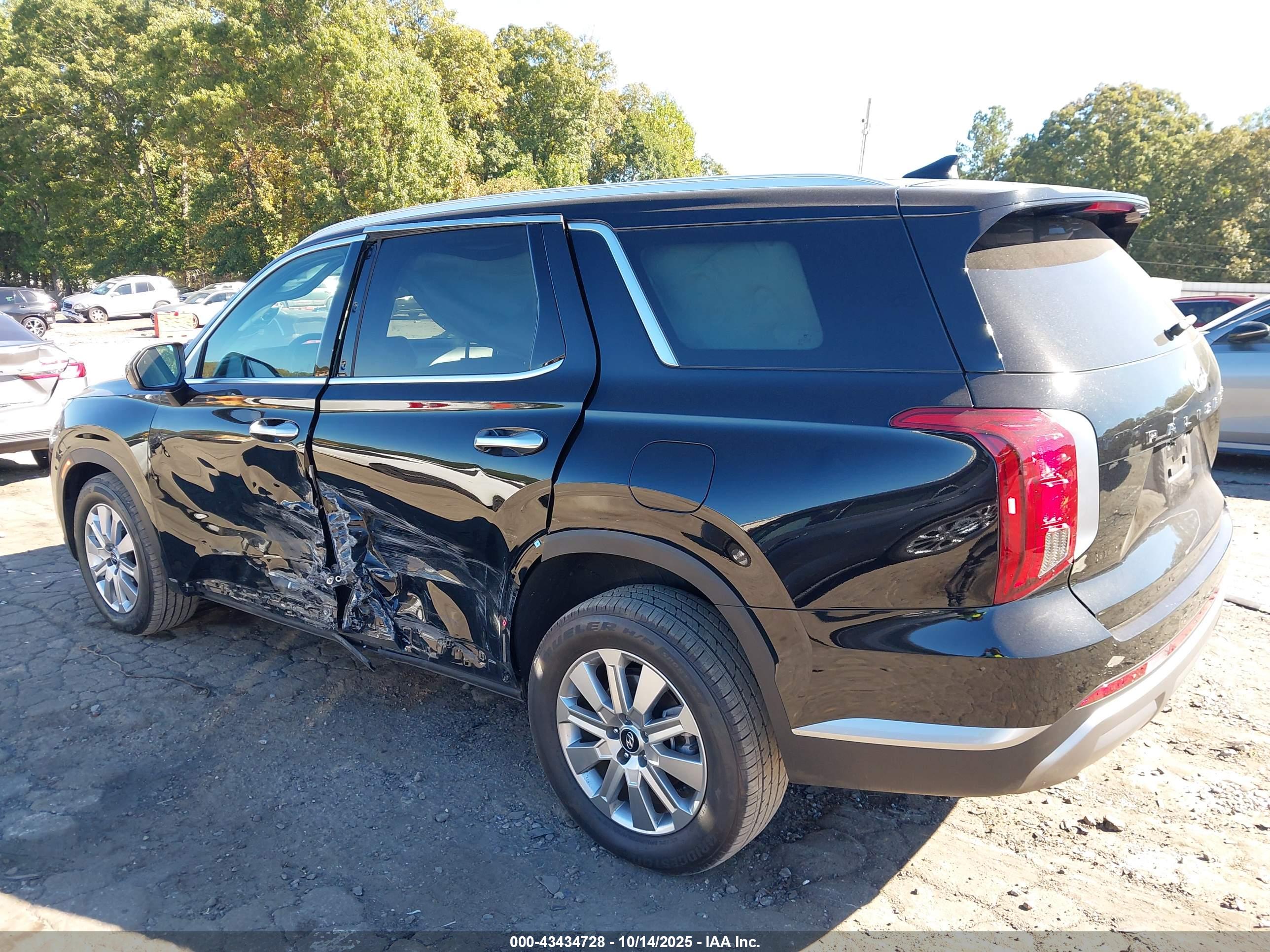 HYUNDAI PALISADE image 6