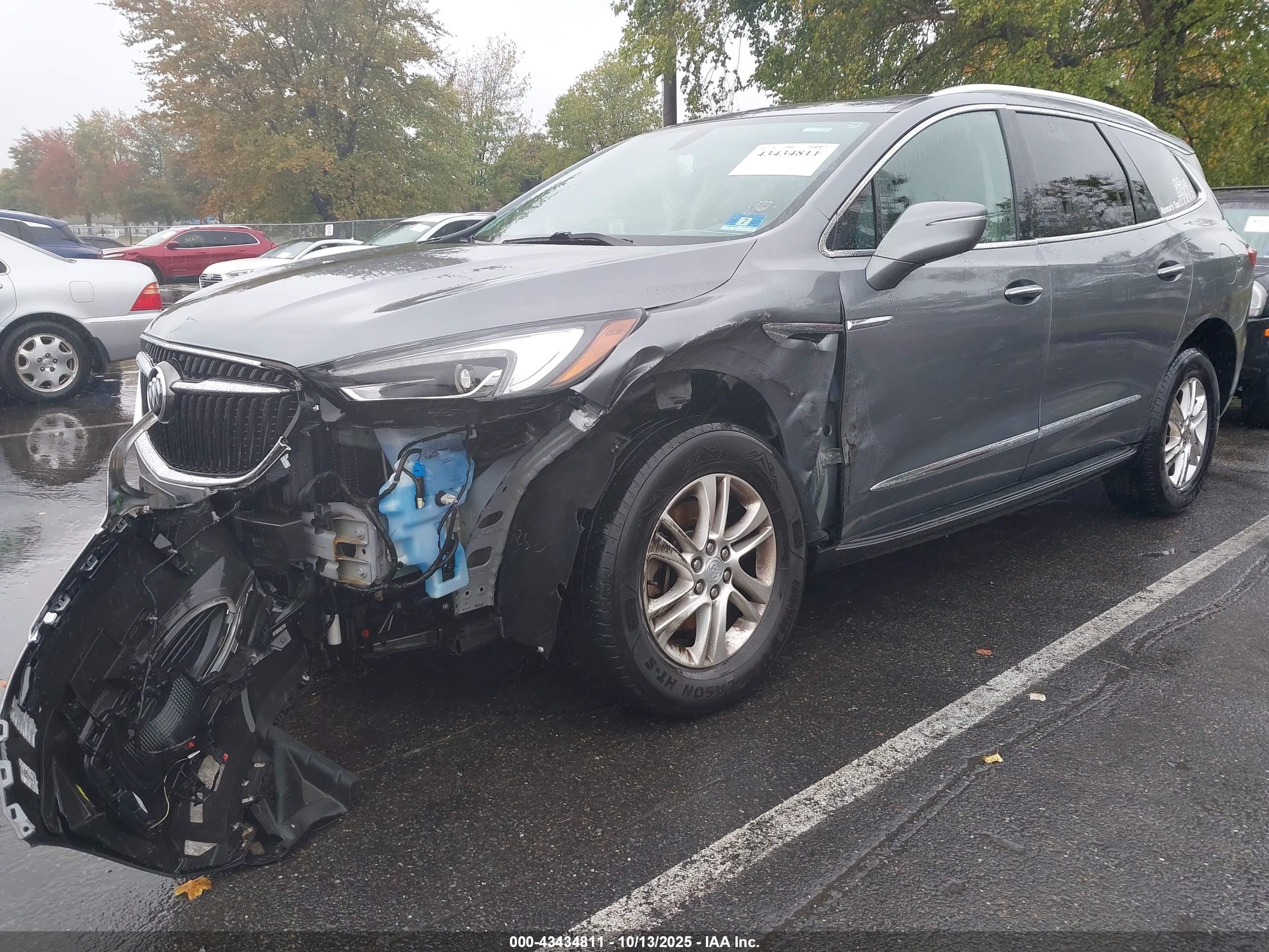 BUICK ENCLAVE image 2
