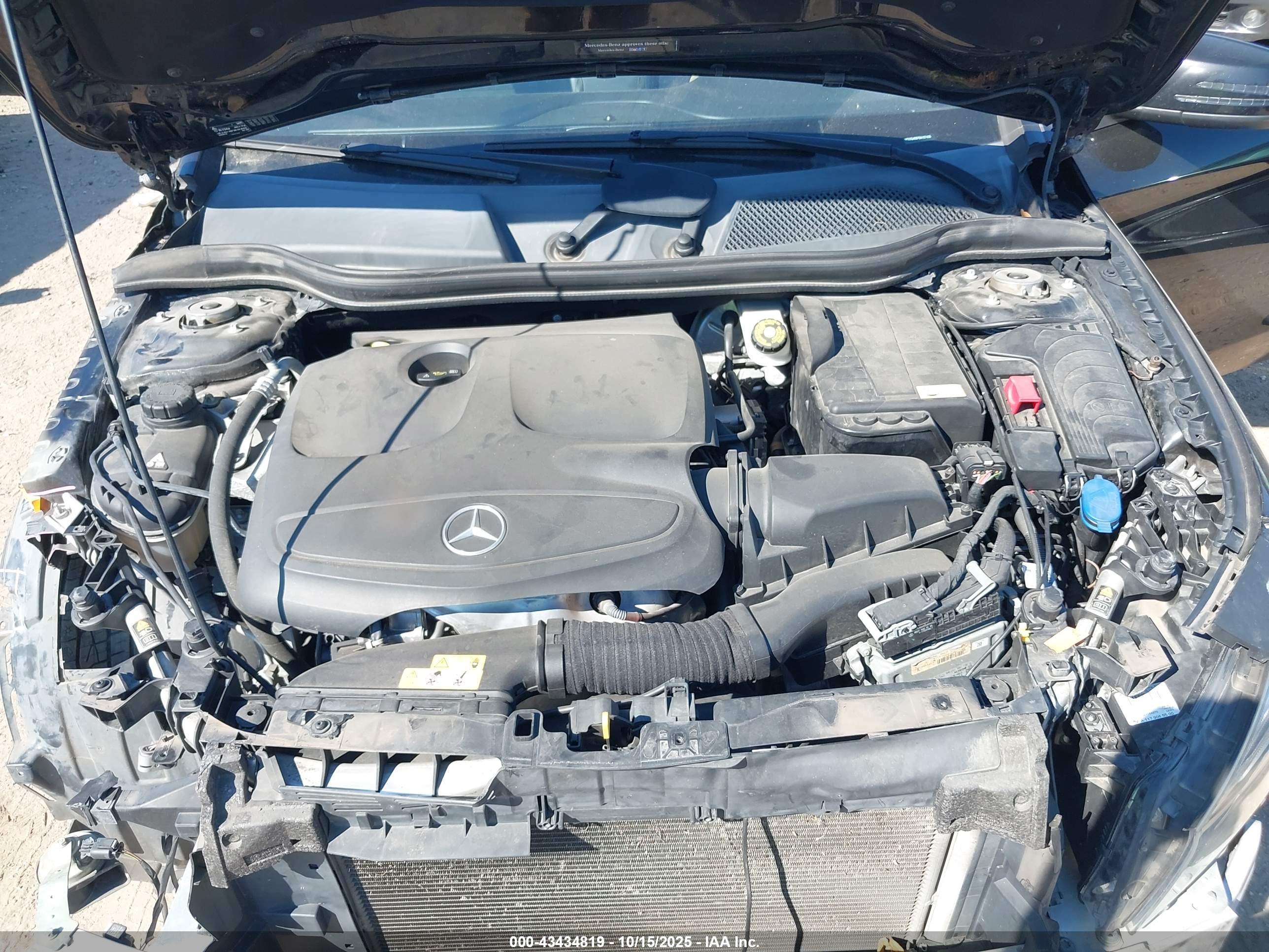 MERCEDES-BENZ CLA image 10