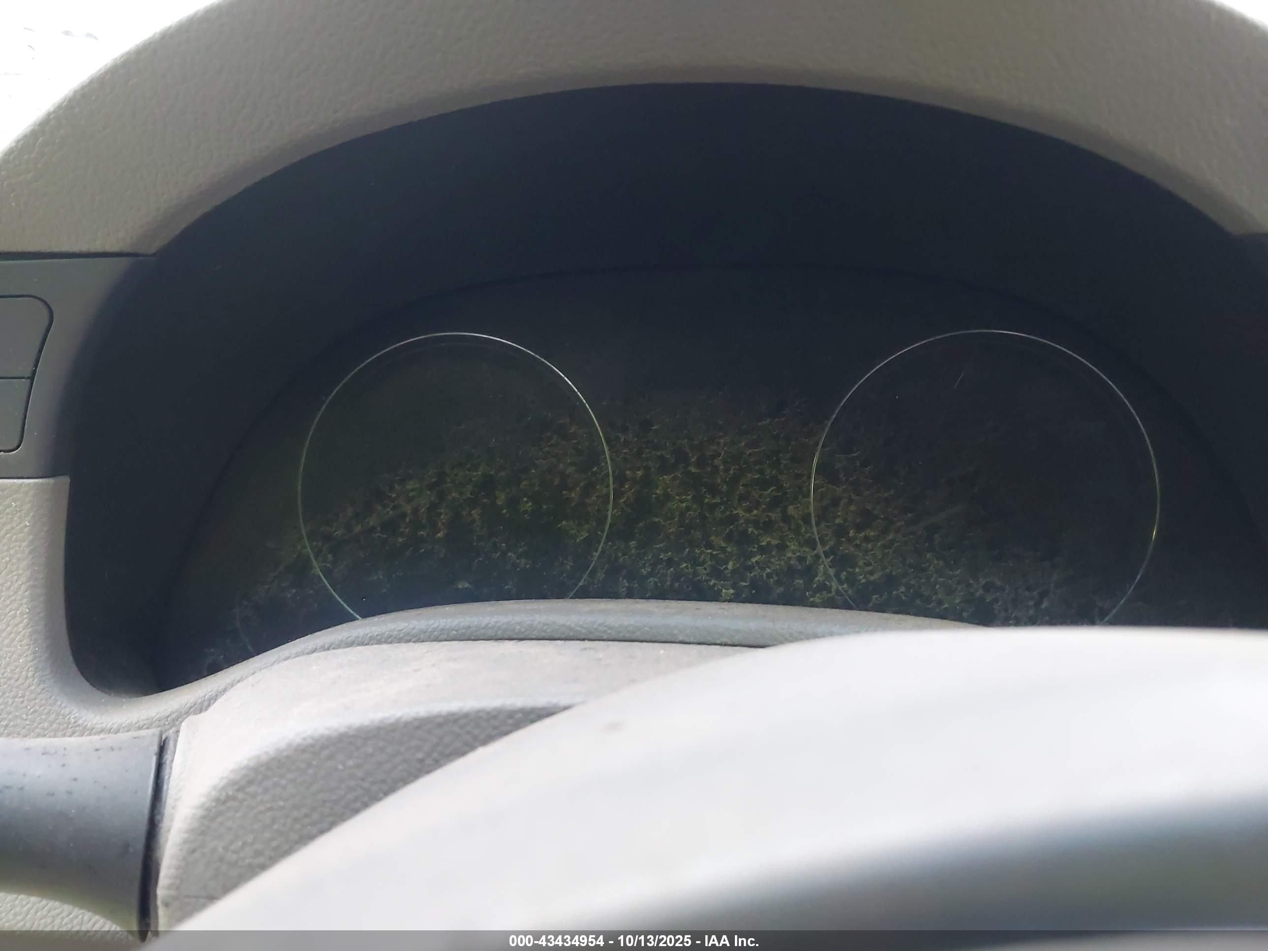 INFINITI G37X image 7
