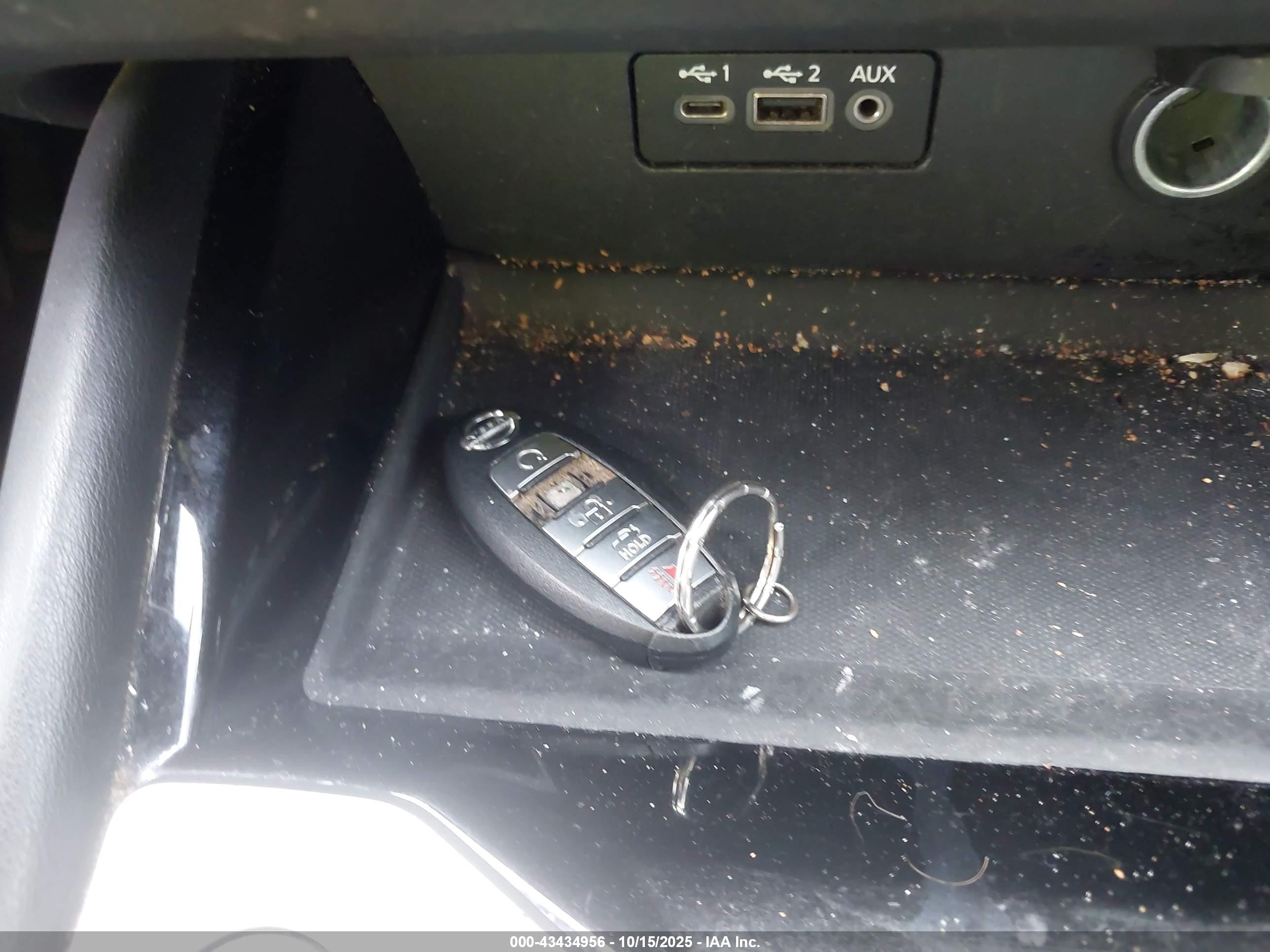 NISSAN ALTIMA image 11