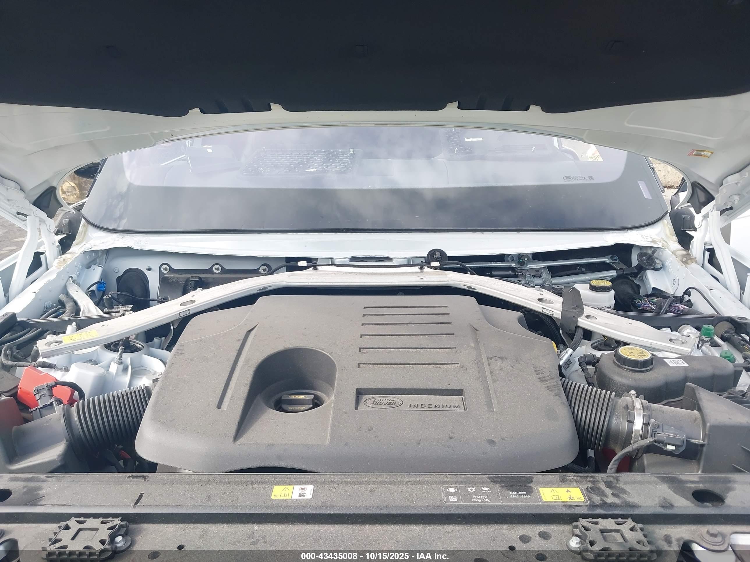 LAND ROVER image 10