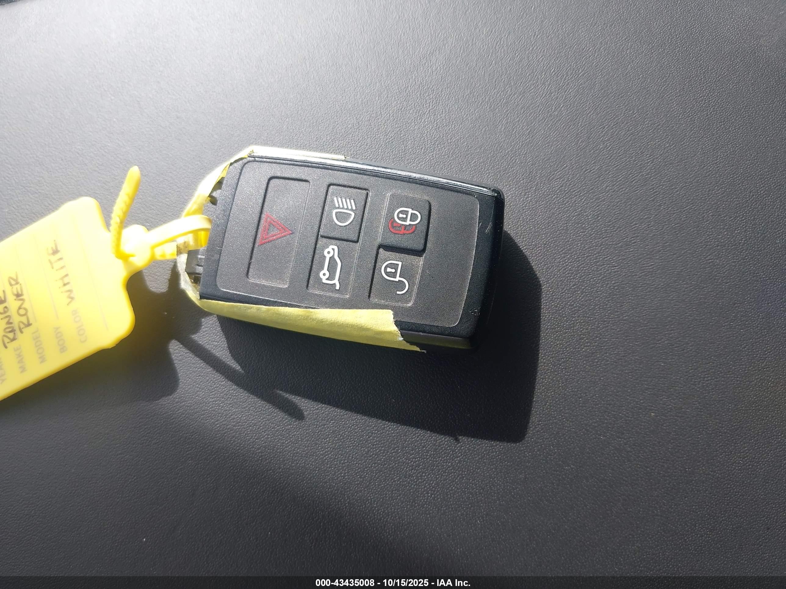LAND ROVER image 11