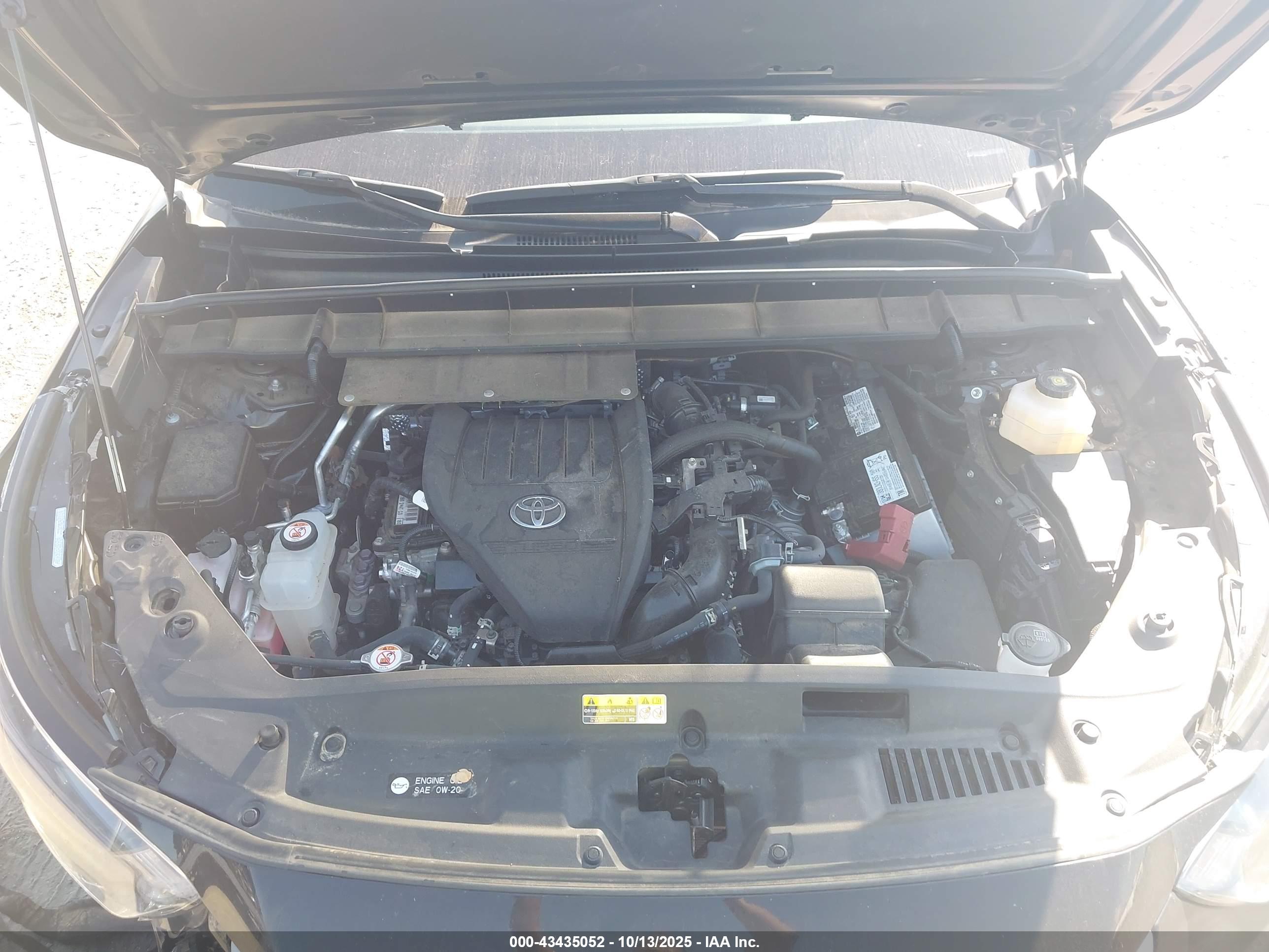 TOYOTA HIGHLANDER image 10