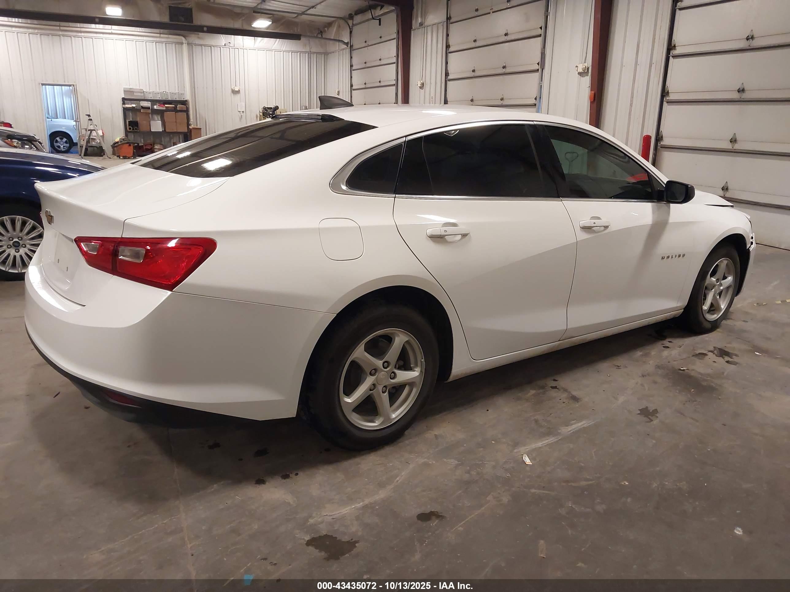 CHEVROLET MALIBU image 4