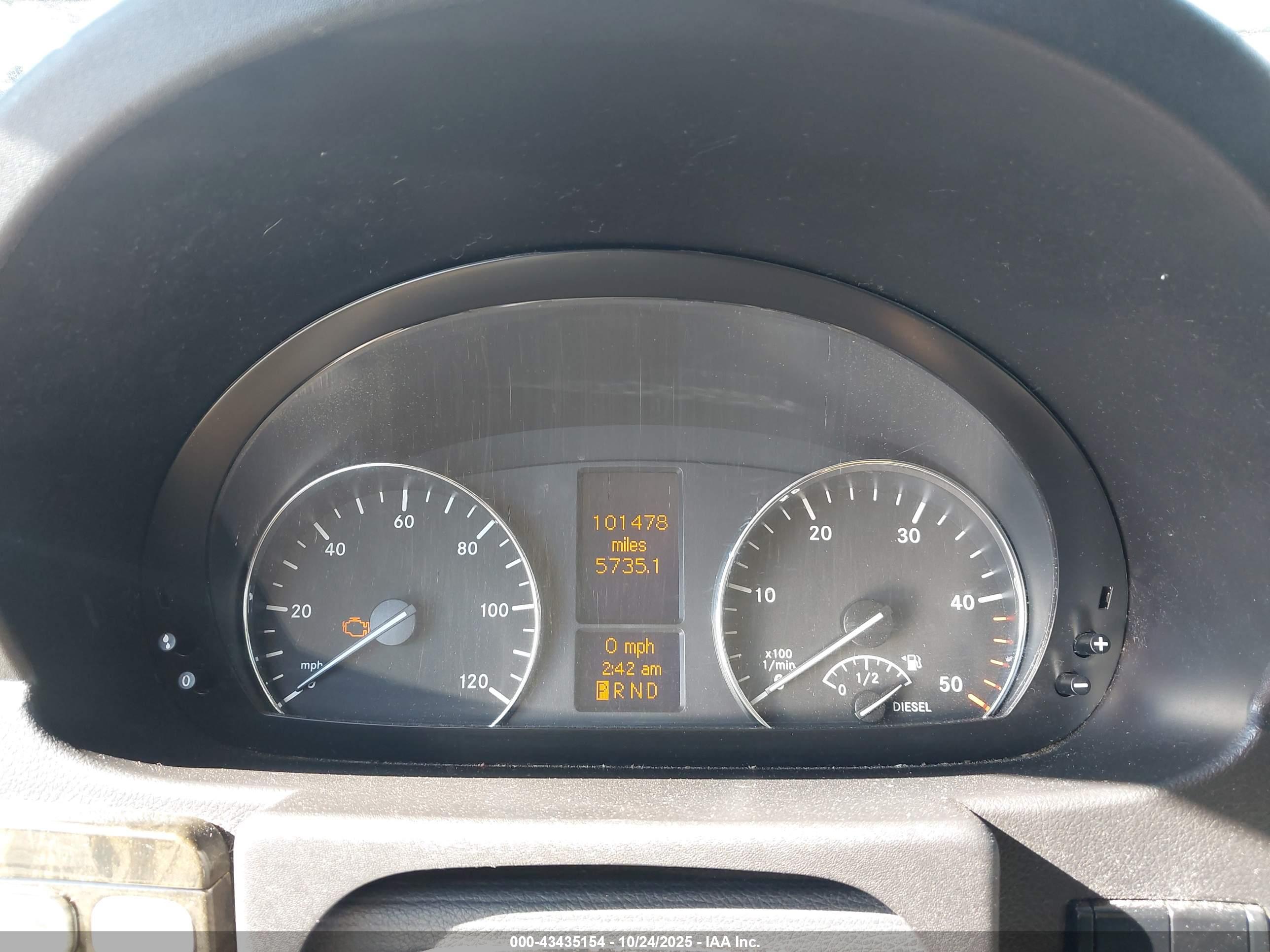 MERCEDES-BENZ SPRINTER image 7