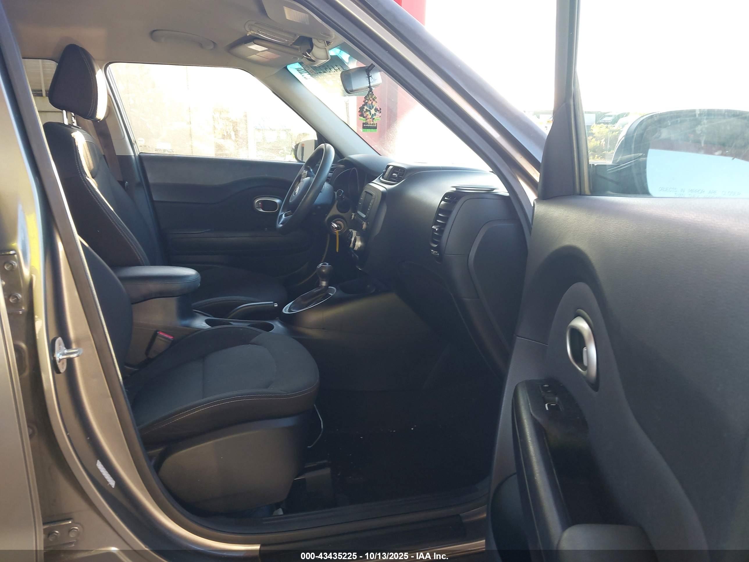 KIA SOUL image 5