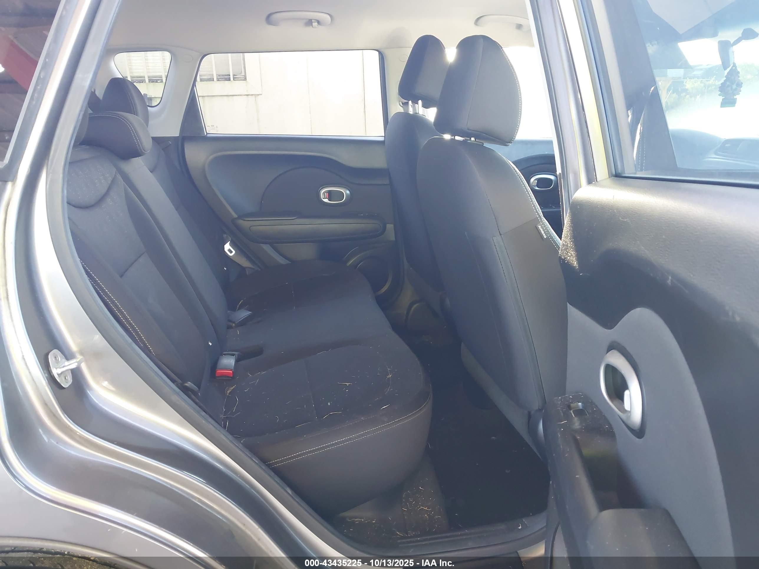 KIA SOUL image 8