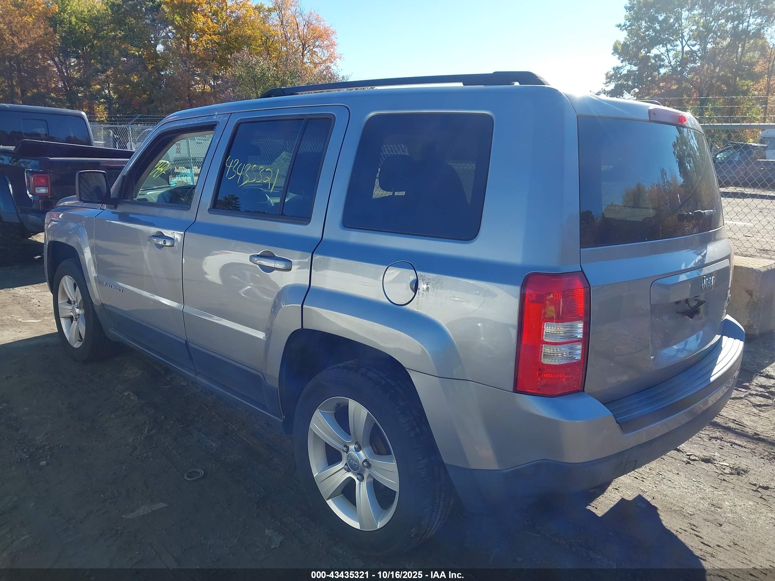 JEEP PATRIOT image 3