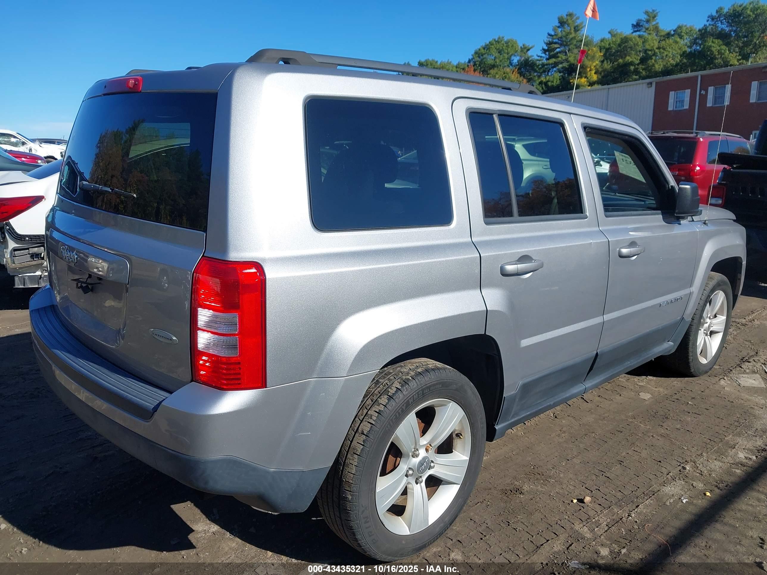 JEEP PATRIOT image 4