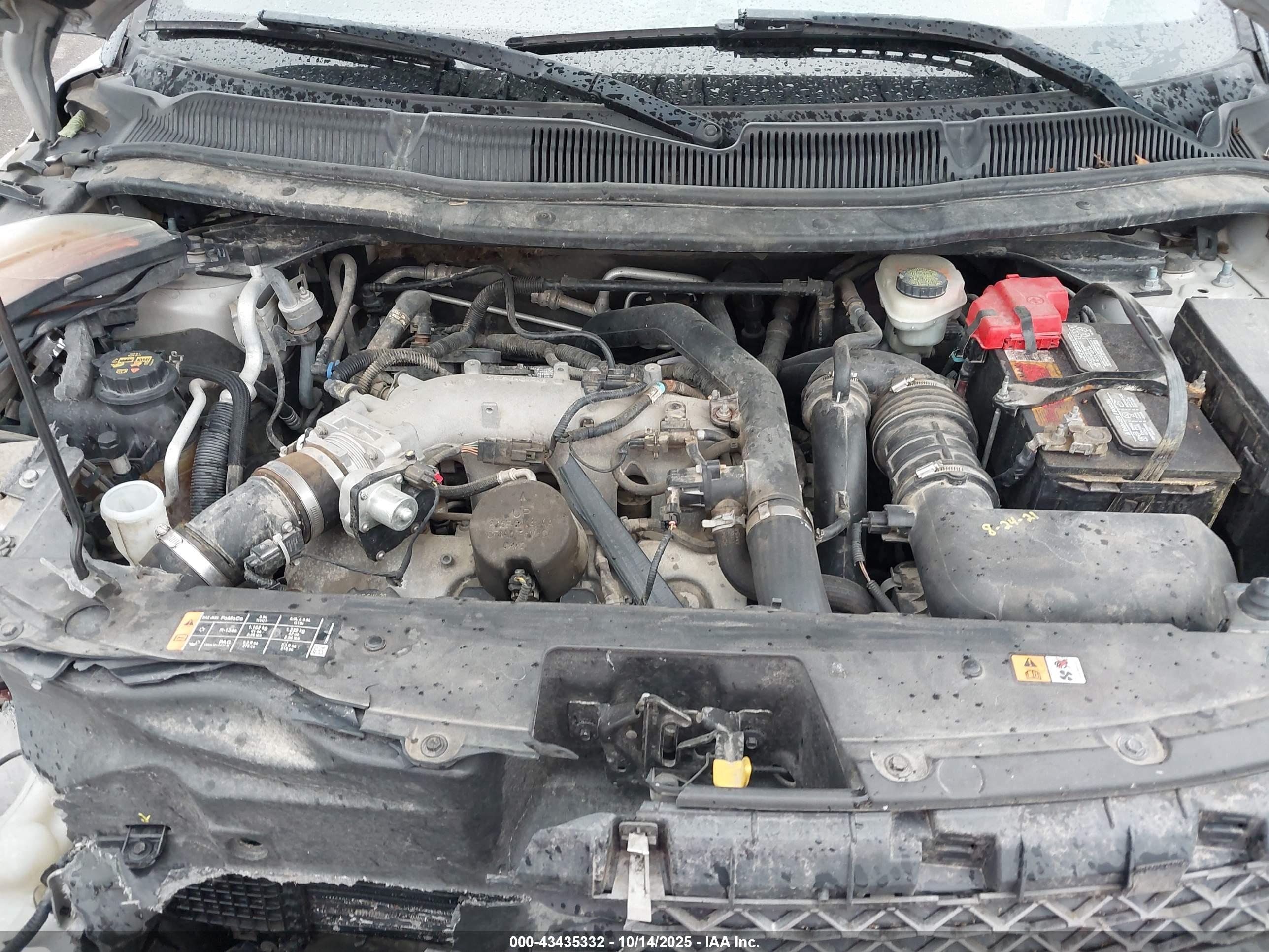 FORD EXPLORER image 10