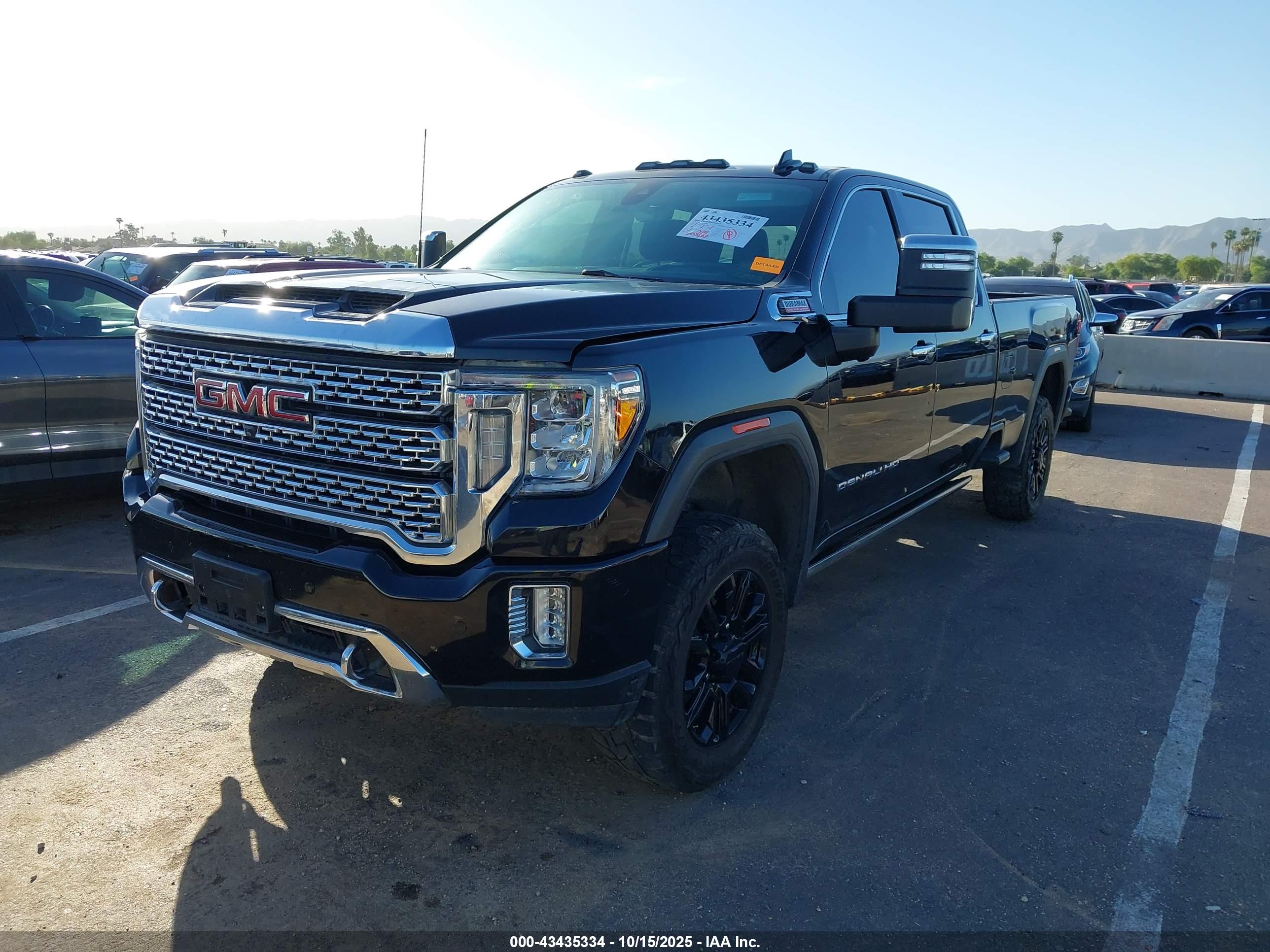 GMC SIERRA image 2