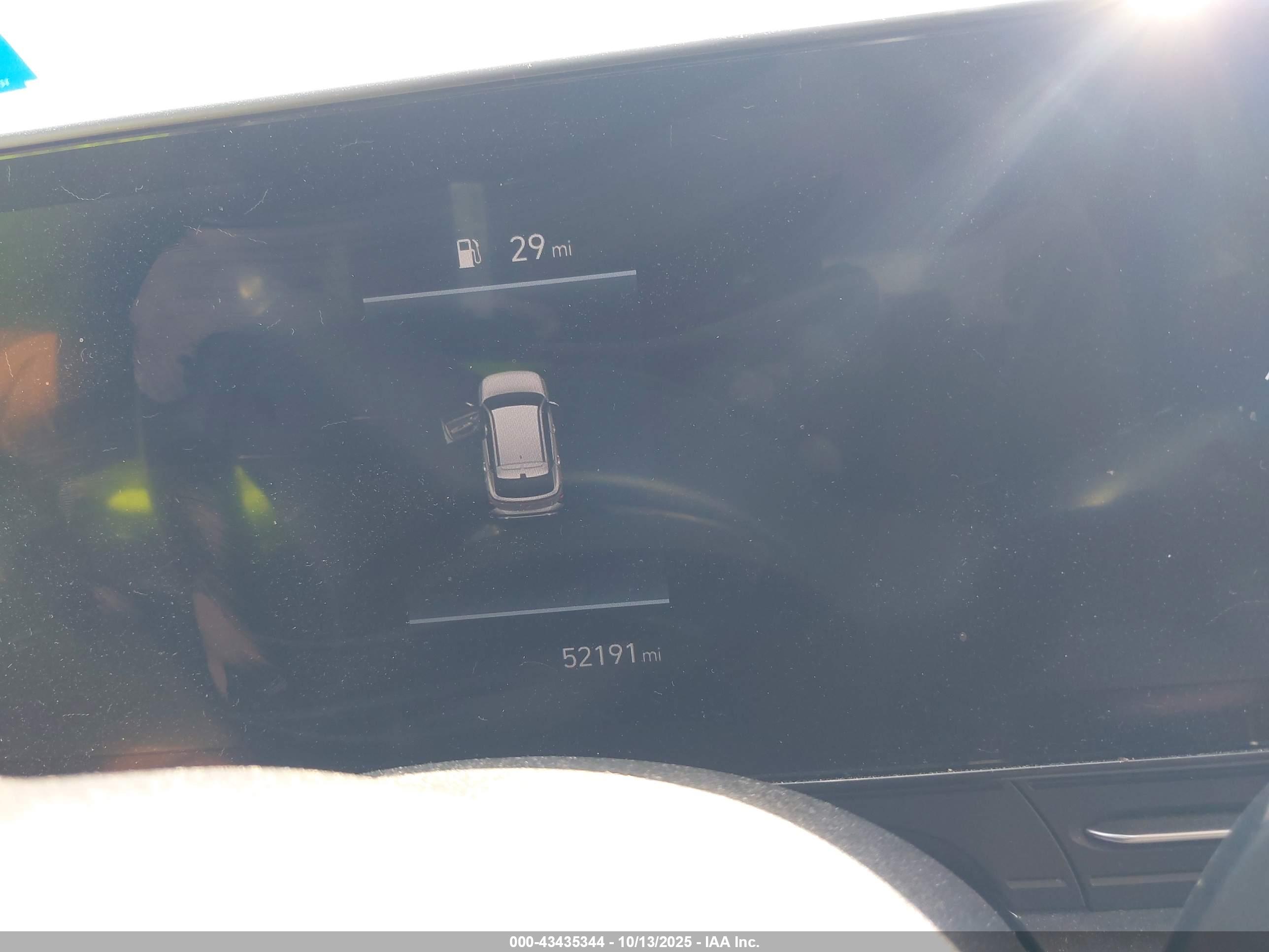 HYUNDAI KONA image 7