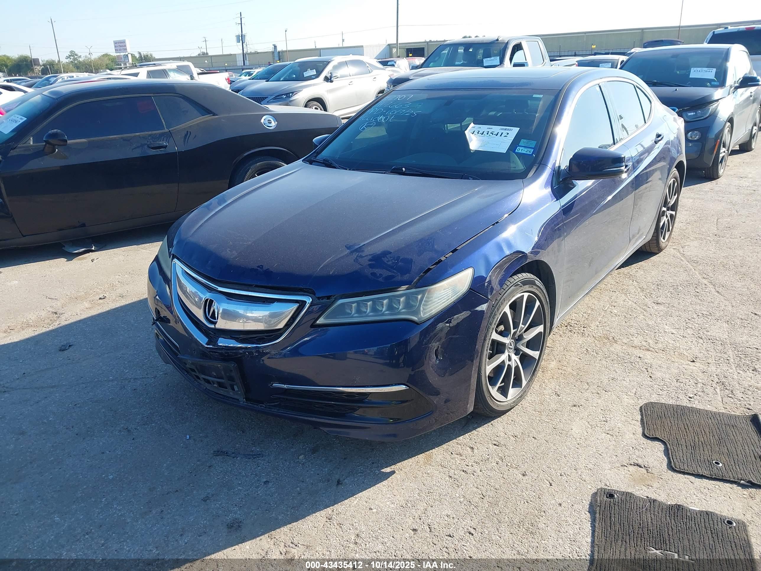 ACURA TLX image 2