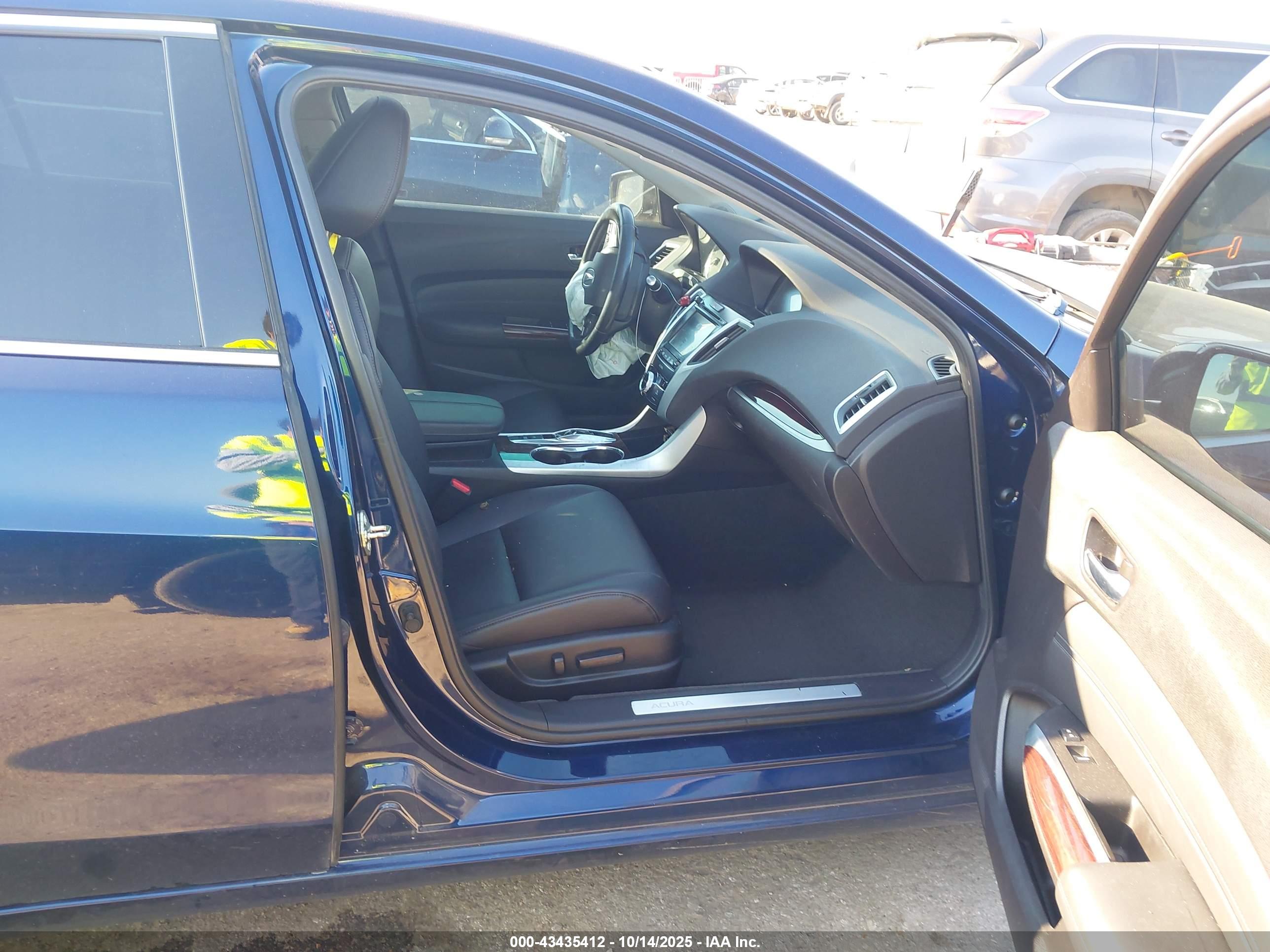 ACURA TLX image 5