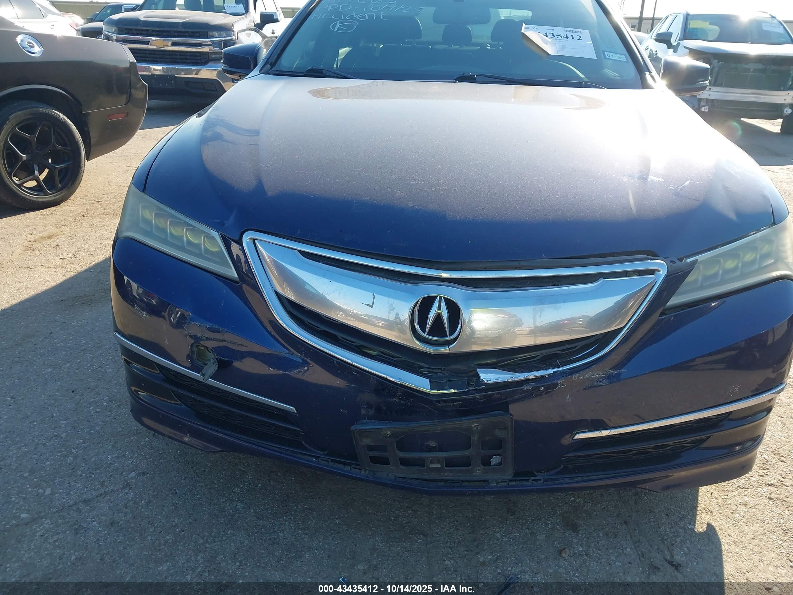 ACURA TLX image 6