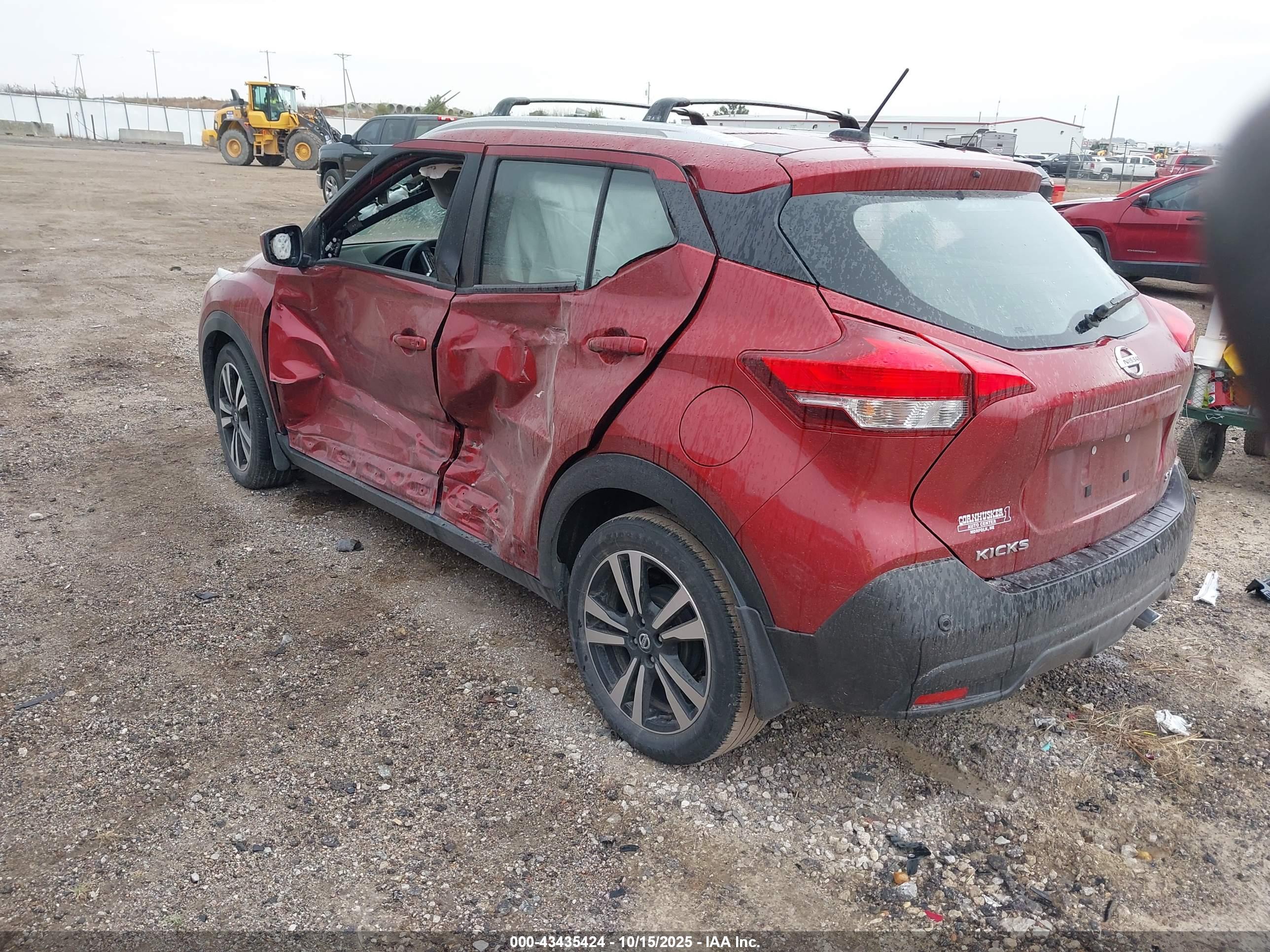 NISSAN KICKS image 3