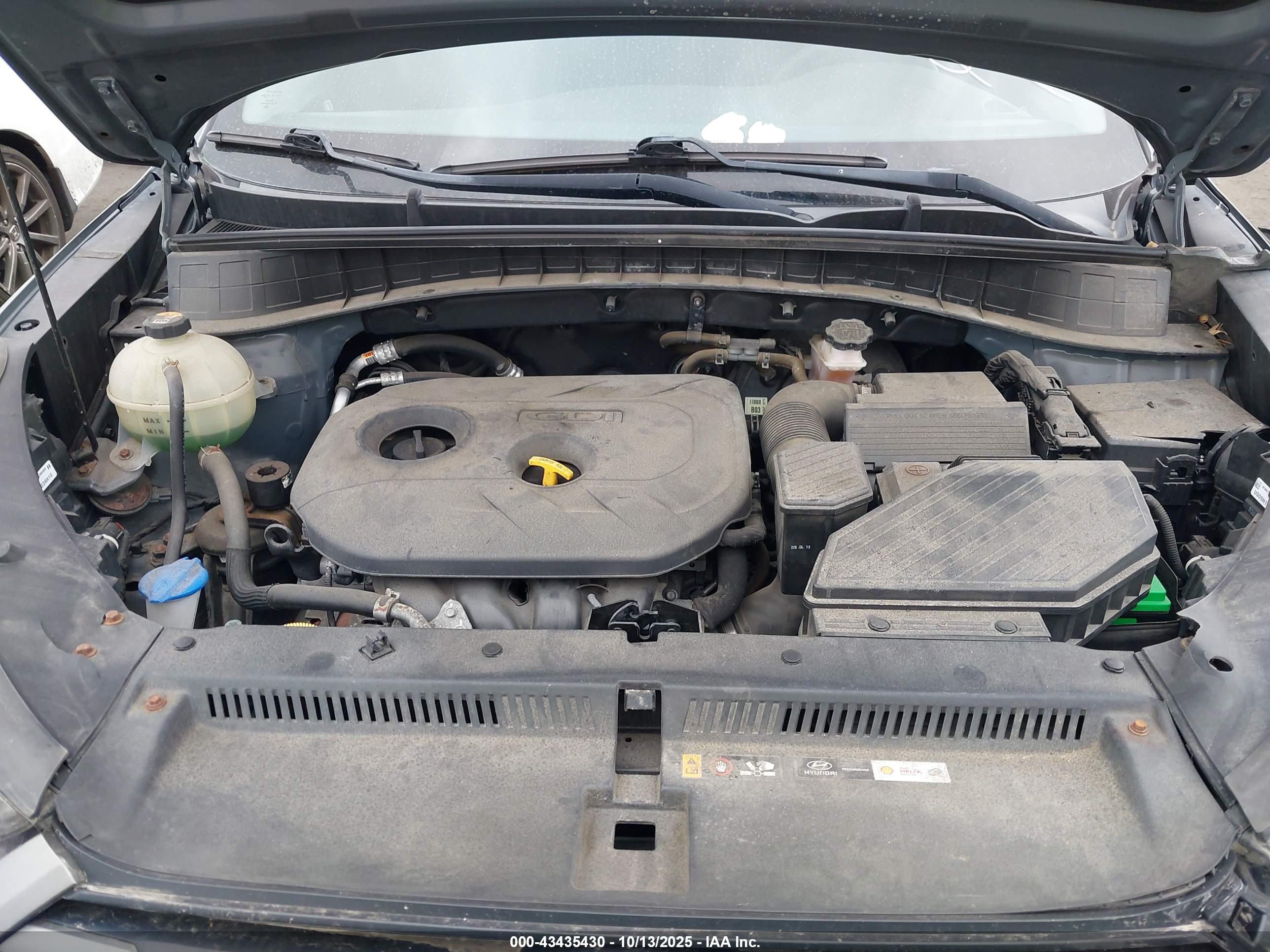 HYUNDAI TUCSON image 10