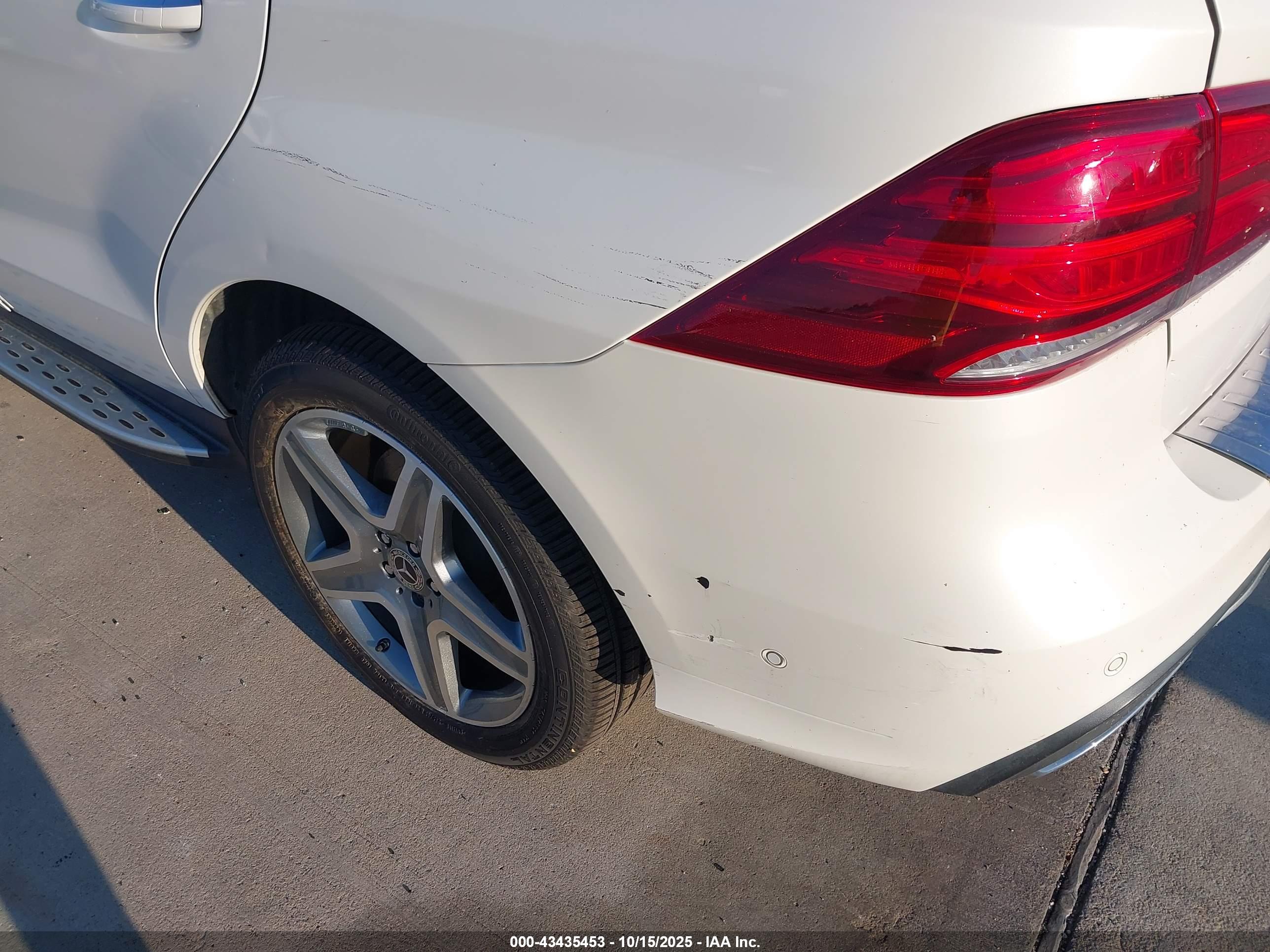 MERCEDES-BENZ GLE image 6