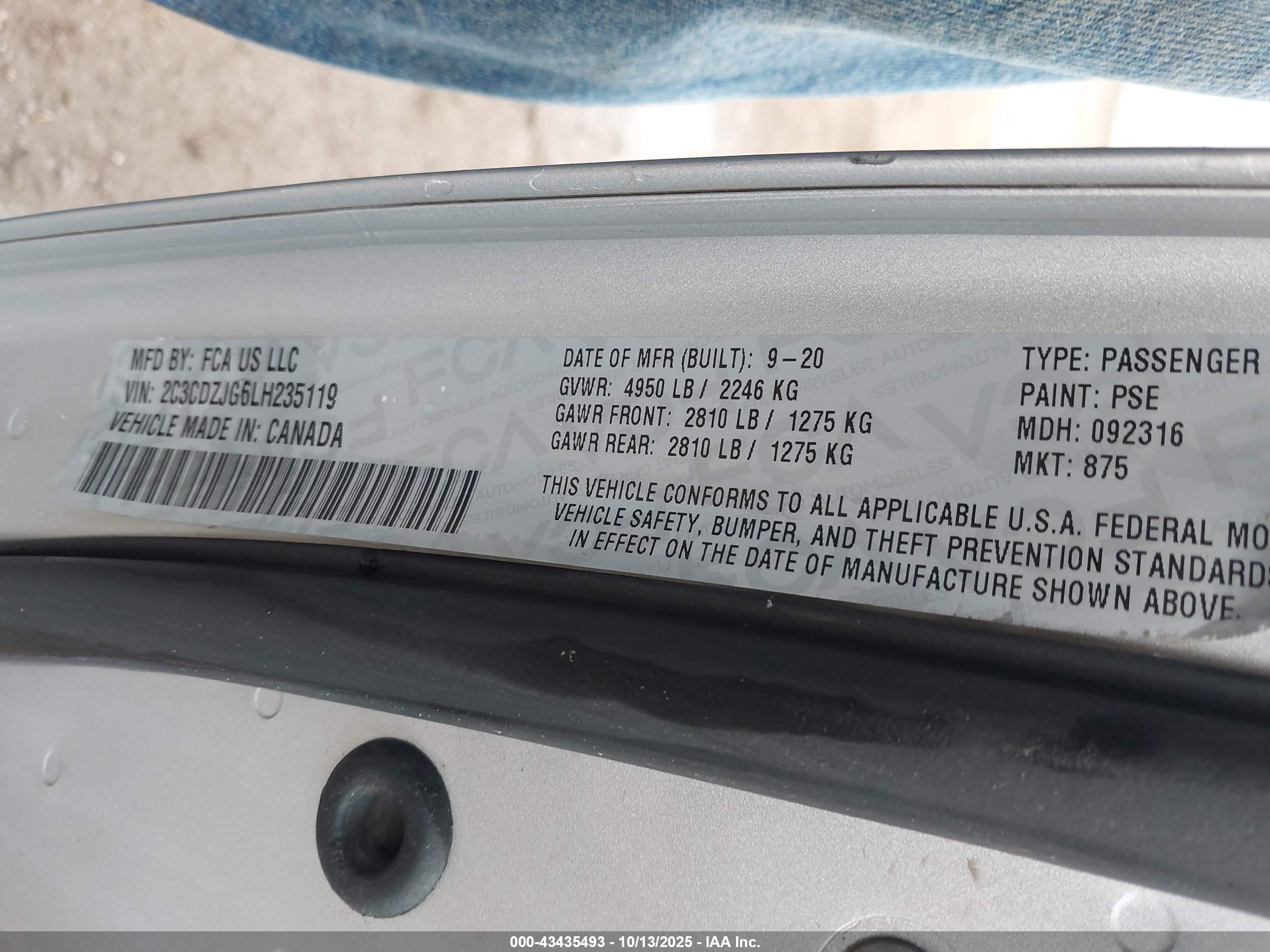 DODGE CHALLENGER image 9