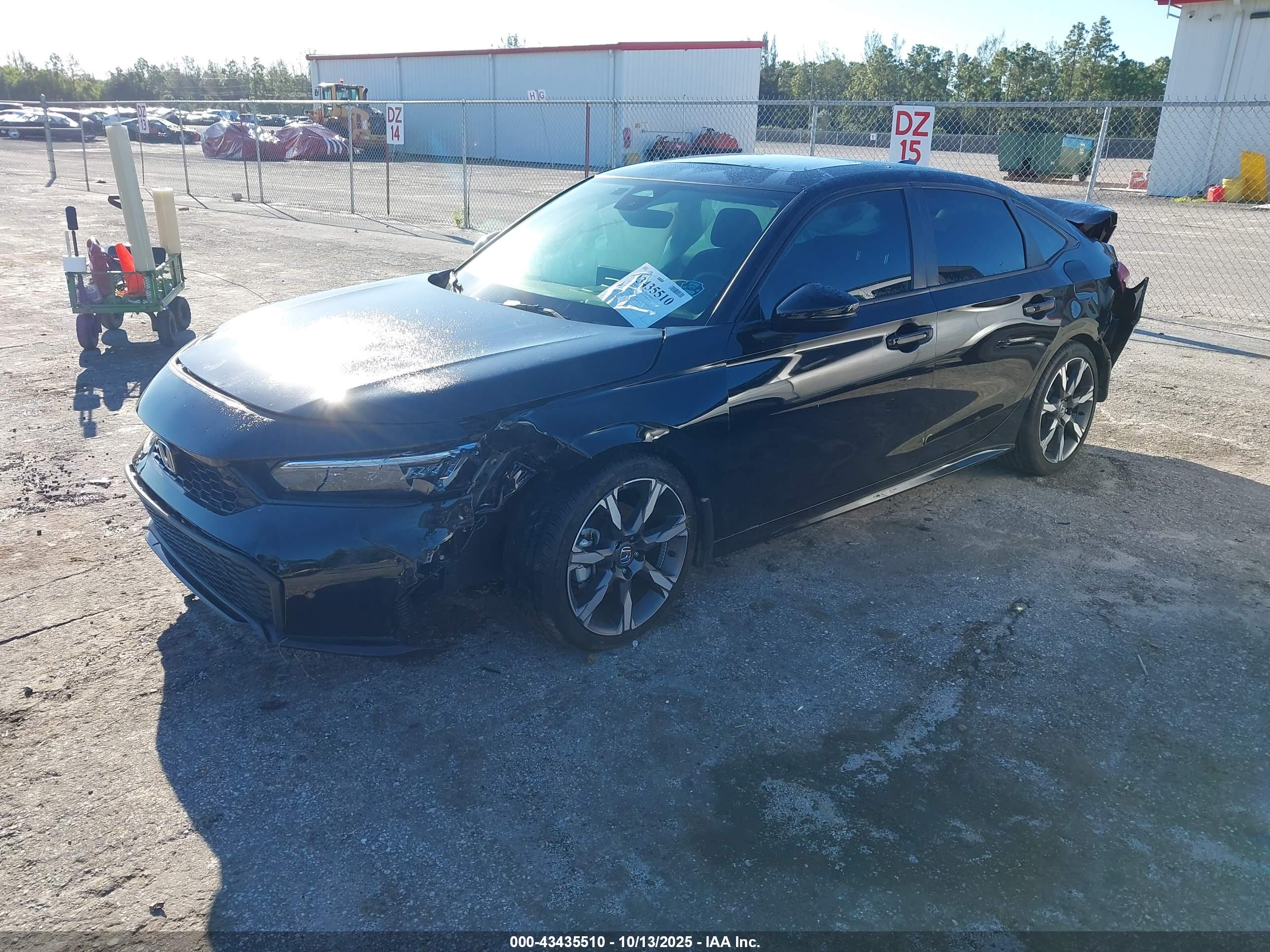 HONDA CIVIC image 2