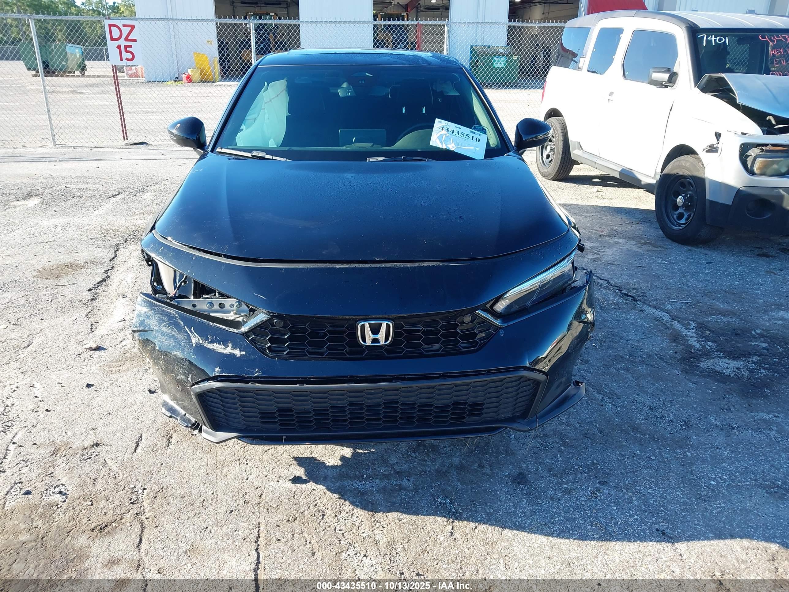 HONDA CIVIC image 6
