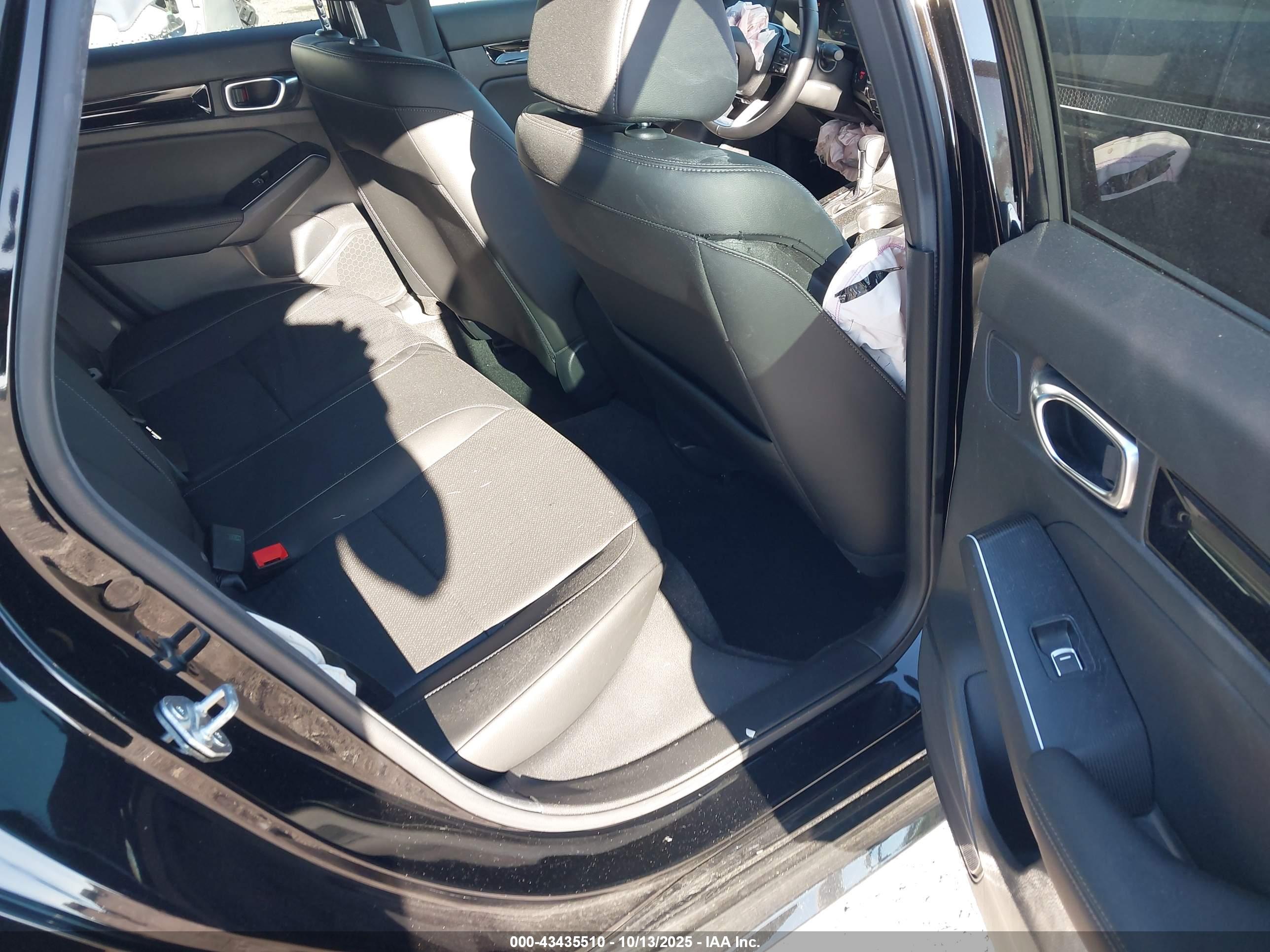 HONDA CIVIC image 8